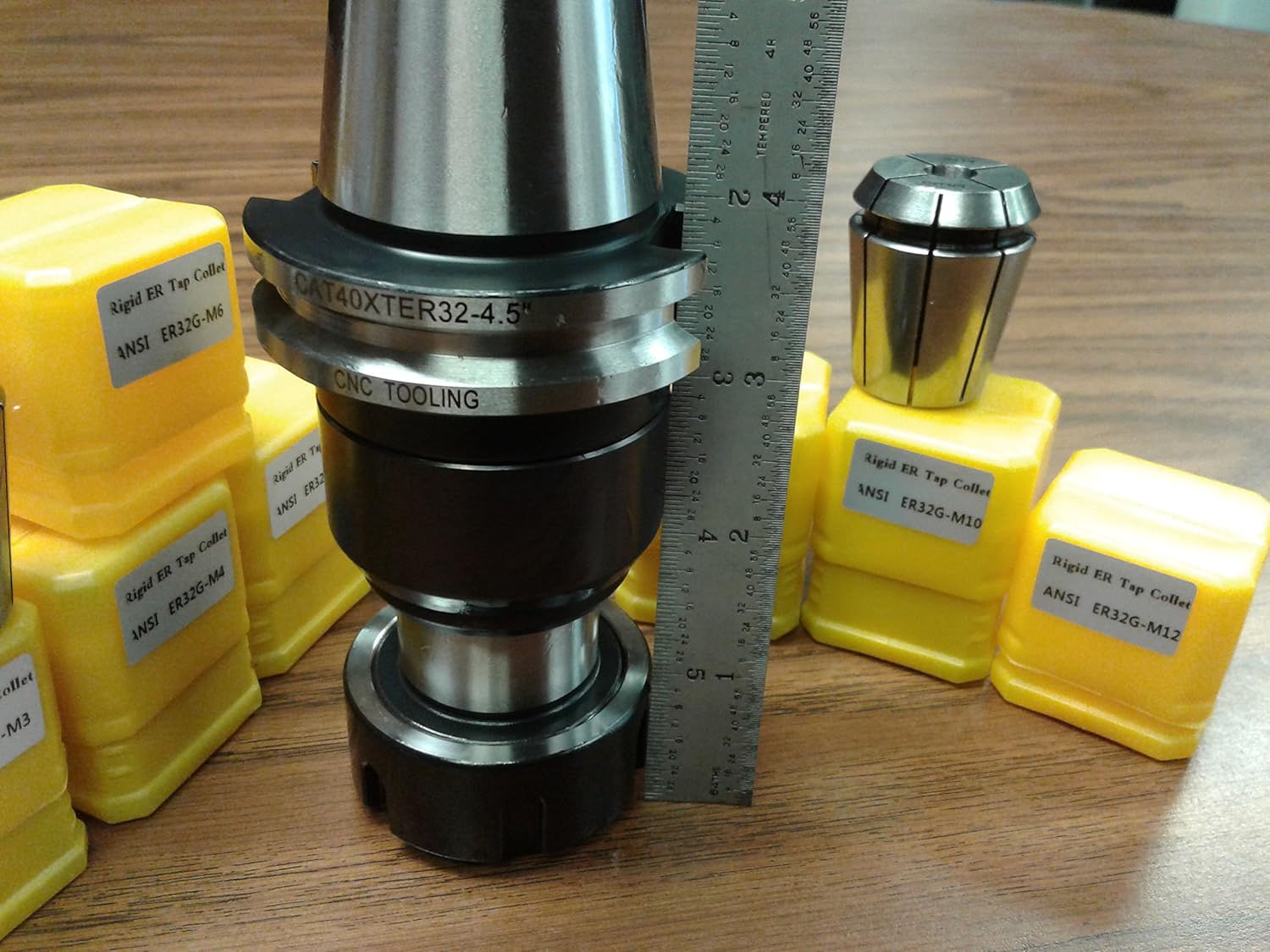 CAT40-ER32 Floating Tap/Tapping Holder w. 7 Metric tap collets #CAT40-ER32-T