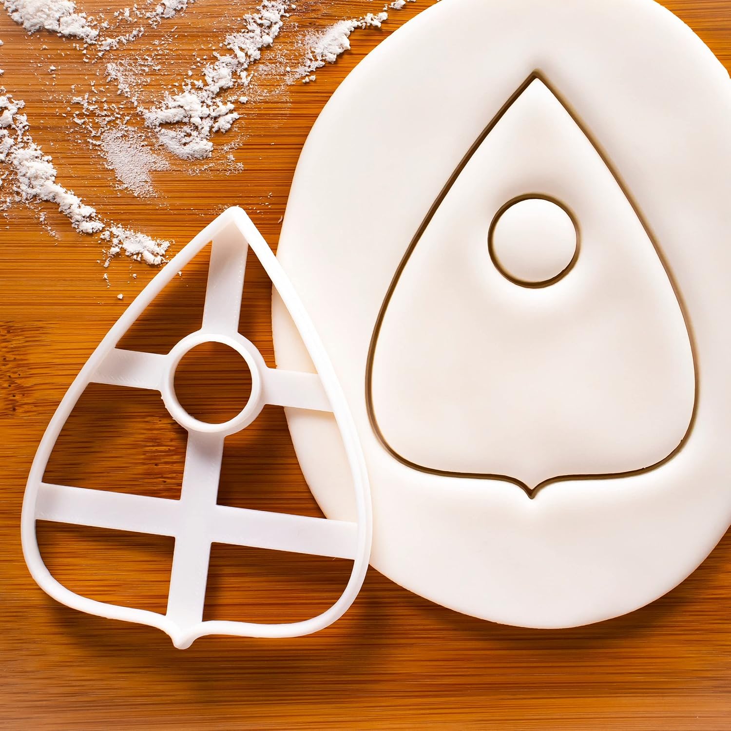 Set of 3 Planchette cookie cutters (Designs: Plain, Eye, Scarab), 3 pieces - Bakerlogy