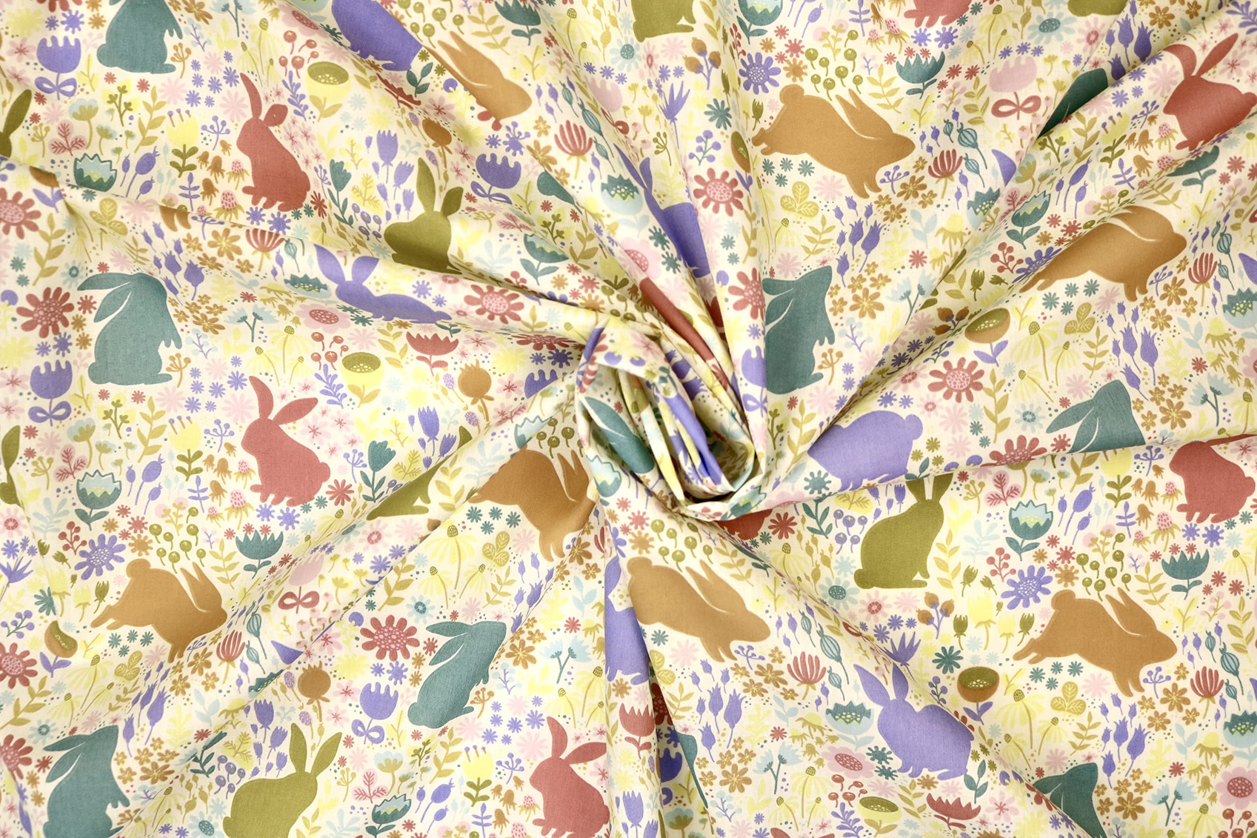 Pyrhan Cute Easter Bunnies Polycotton Prints –45 Inch Wide Dress Fabric Material by The Metre -Floral Polycotton Print Used in Sewing Kit and Accessories-Quilting Fabric (Cream)