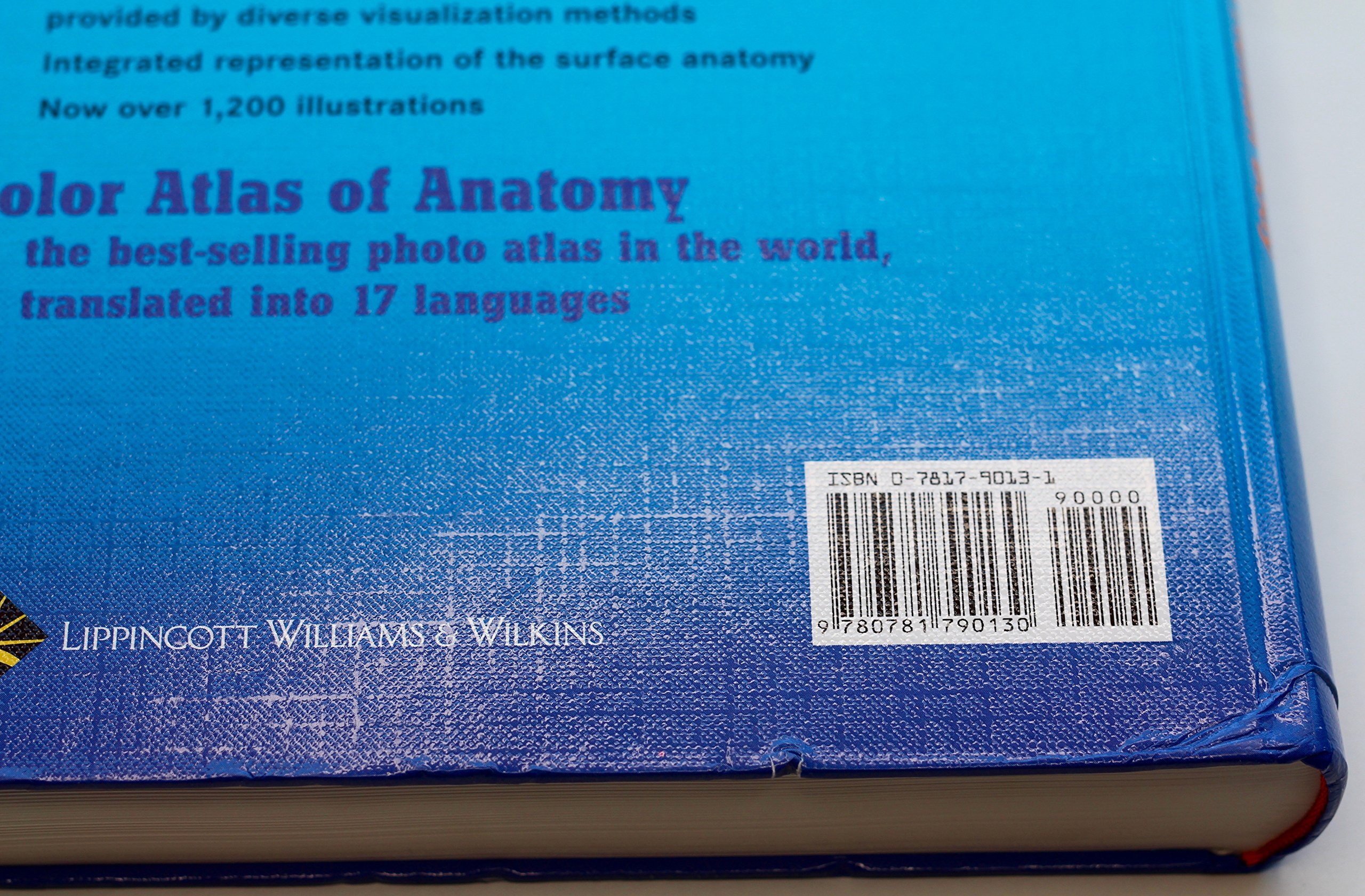 Color Atlas of Anatomy: A Photographic Study of the Human Body