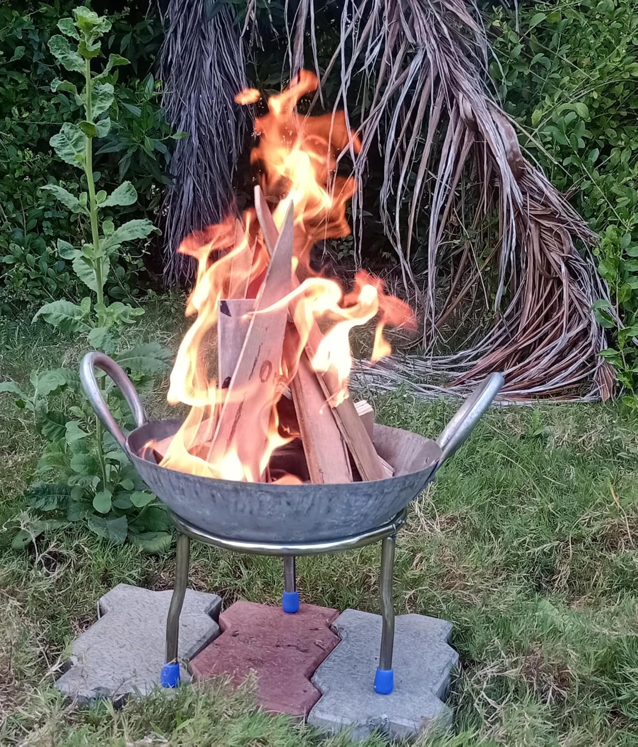 A TO Z HUB Bonfire Pit for Outdoor Campfire Bowl for Garden Use