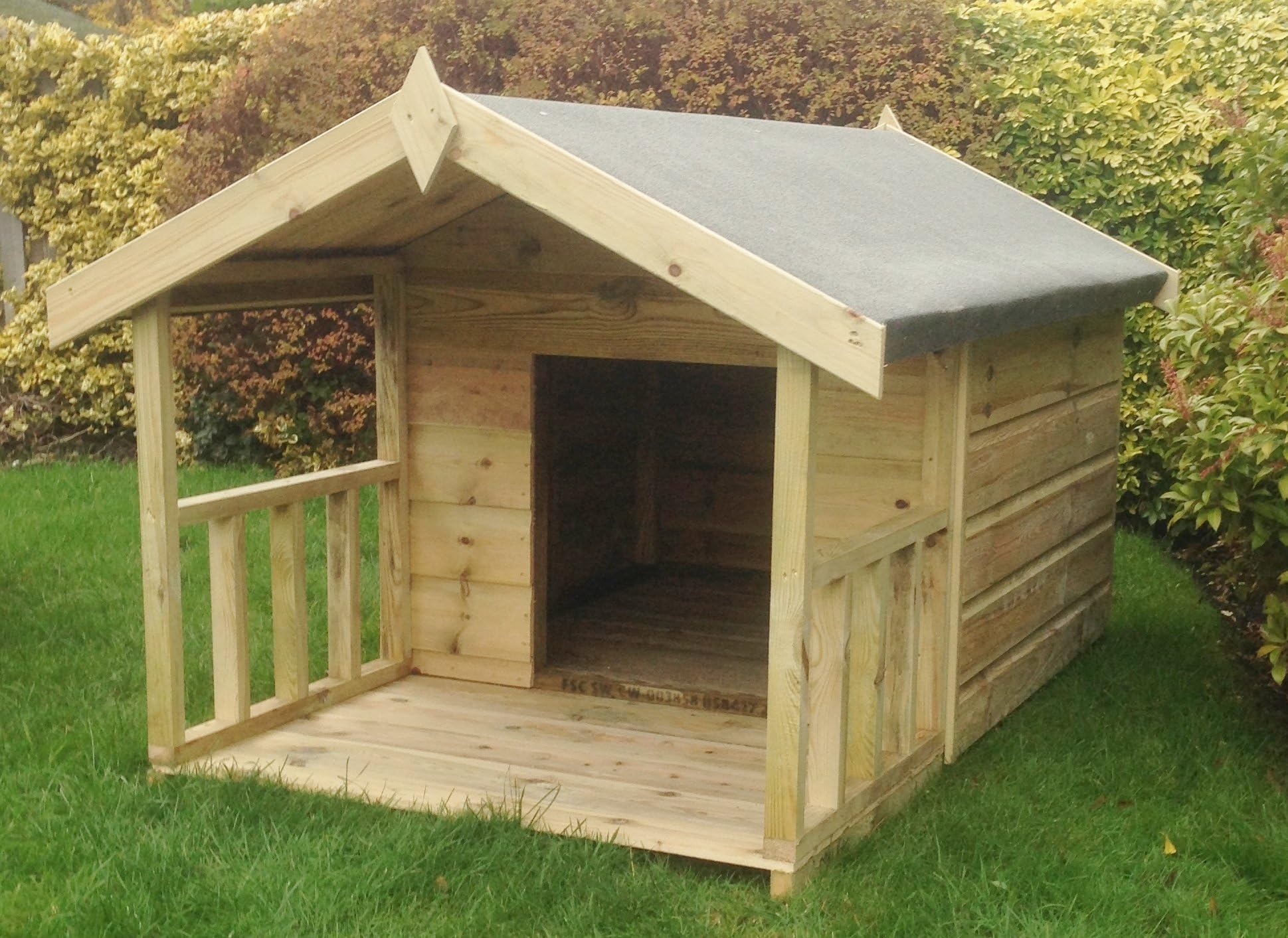 4x3 Quality Wooden Apex Dog Kennel + 2ft front veranda (6x3) - Pressure Treated T&G
