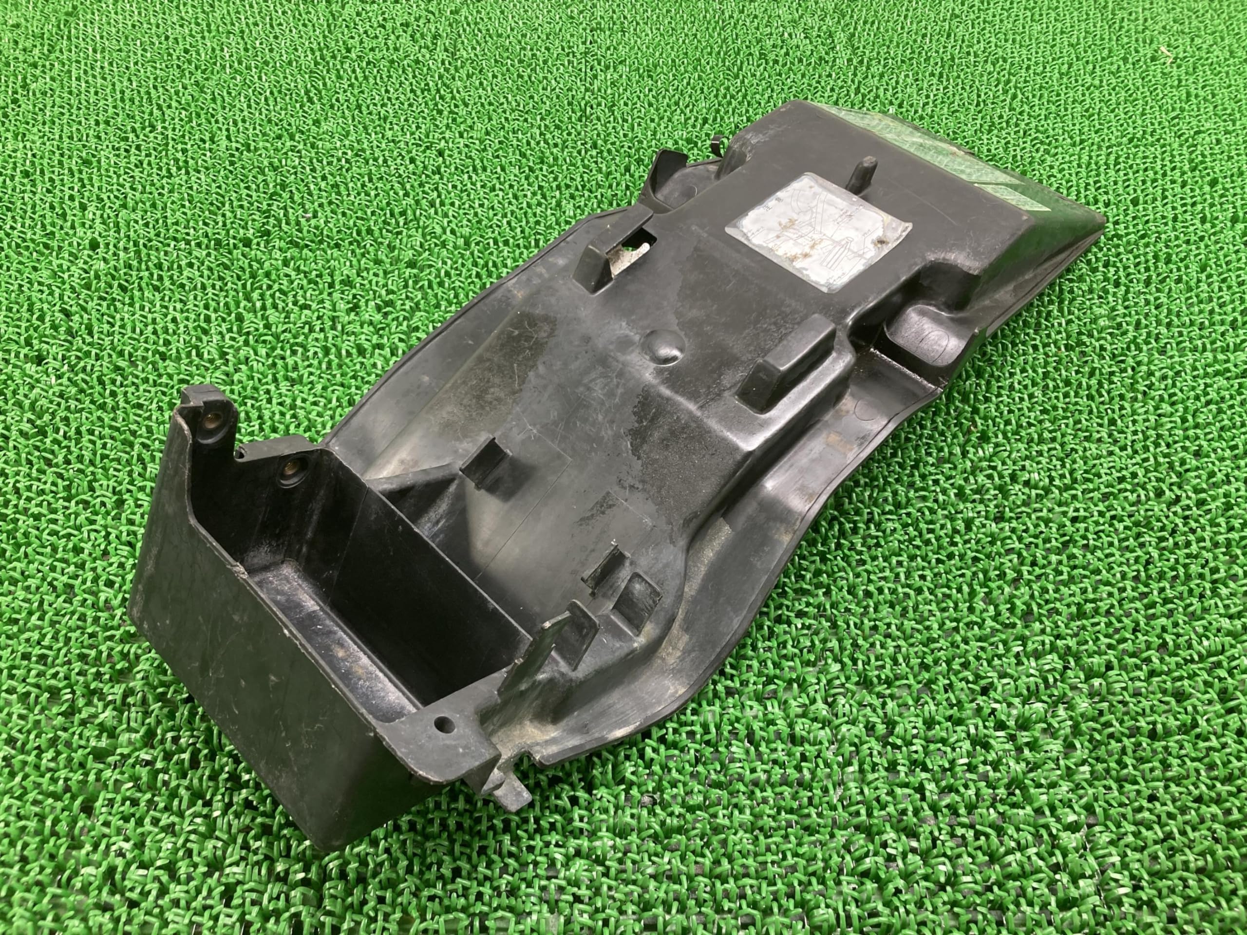 Amazon | ゼファー400 インナーリアフェンダー 35023-1252 カワサキ 