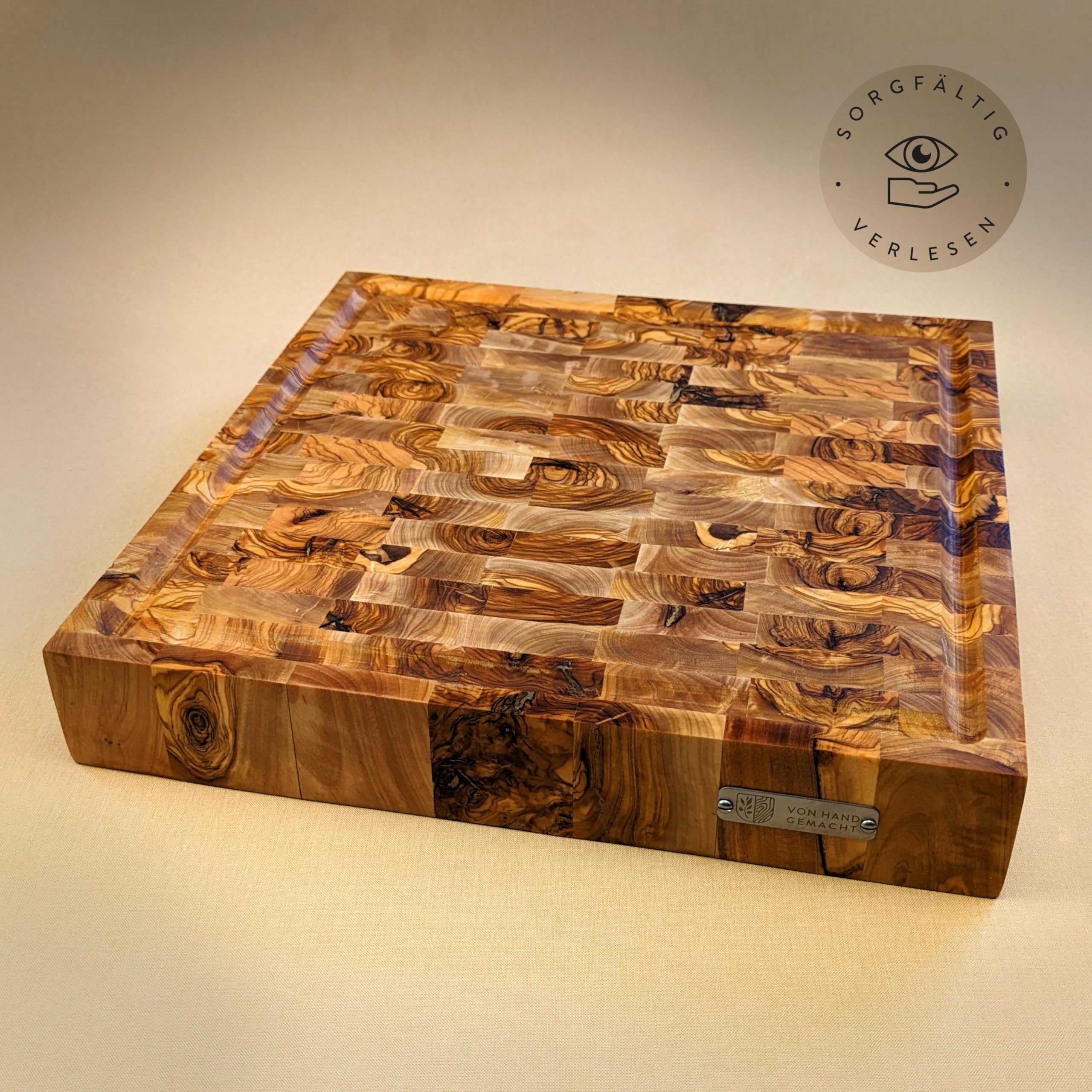 DAS OLIVENHOLZBRETT®Mosaik Schneidebrett mit Saftrille/Quadrat/ 30x30x4,5cm | Exklusives Olivenholz/Hirnholzbrett aus Olivenholz/Stirnholz/massiv/langlebiges hochertiges Küchenbrett