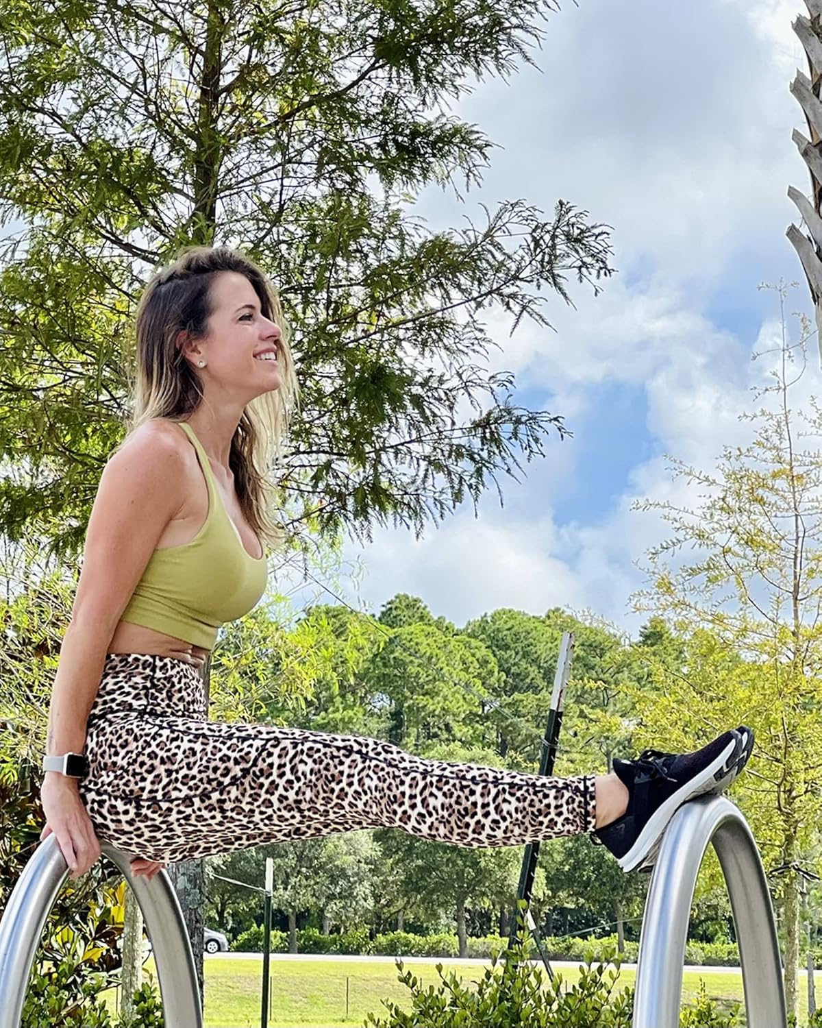 Stelle High Waisted Yoga Leggings with Pockets, Buttery Soft Workout Yoga Pants for Women Tummy Control Running Gym - Image 2