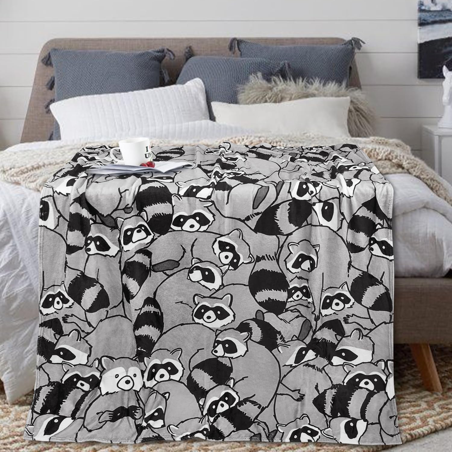 Raccoon Blanket Soft Cozy Lightweight Throw Blanket for Couch Sofa Bed Living Room Home Decor for Boys Girls Kids Adults Gift 50x60 inch - Image 3