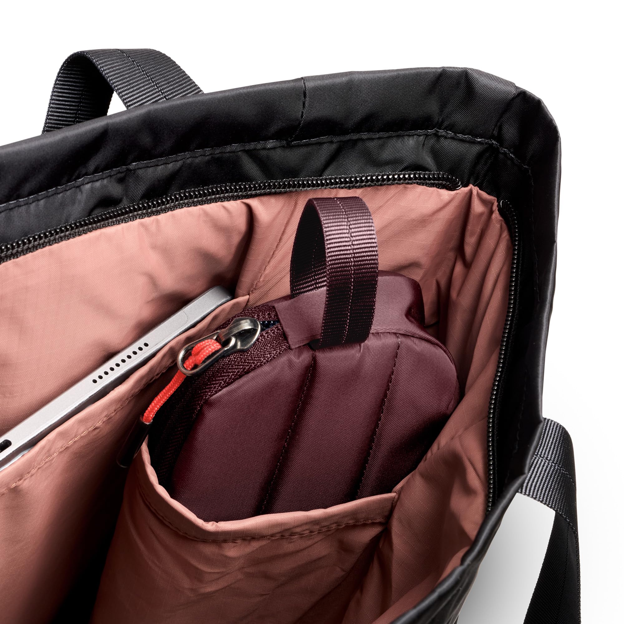 Bellroy Laneway Sunglasses Pocket, Gepolstertes Brillenetui - Fig | 0.65L gepolstertes Brillenetui mit Innentasche und zwei Fächern
