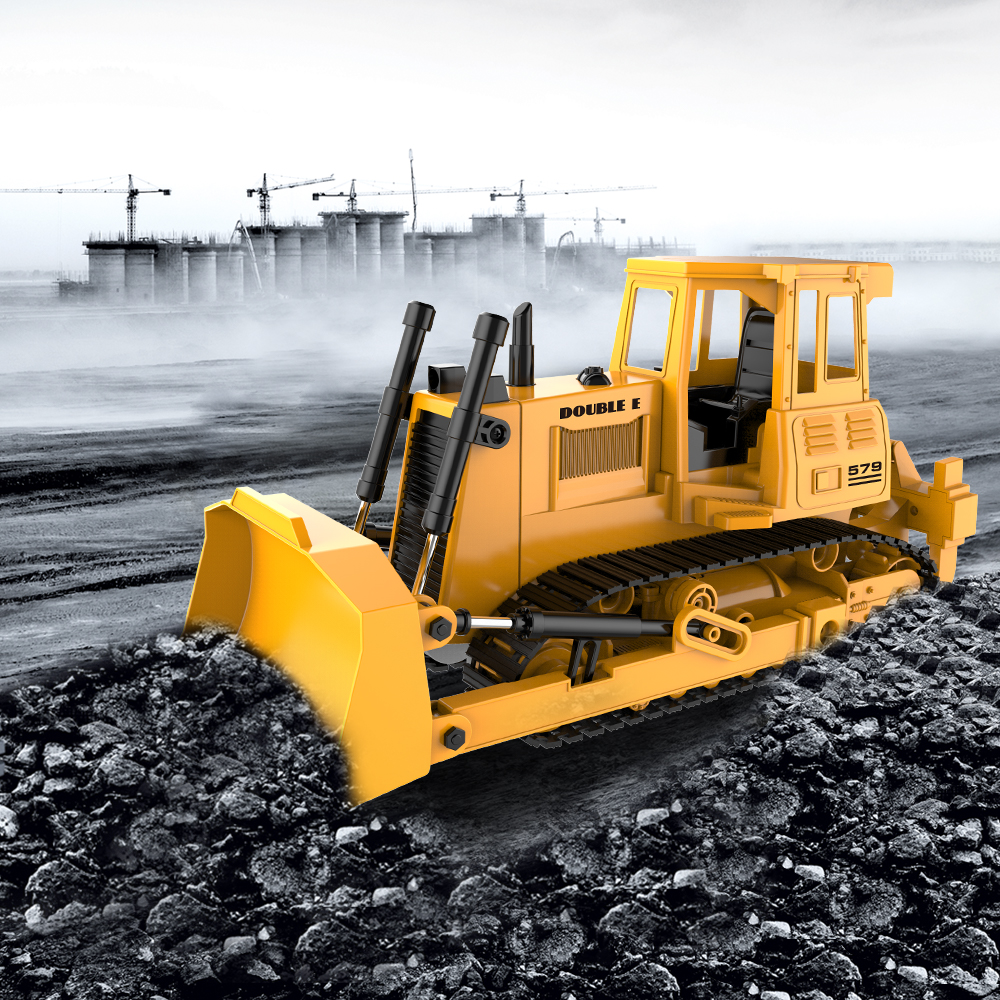E579 RC Bulldozer Tractor on Amazon Live