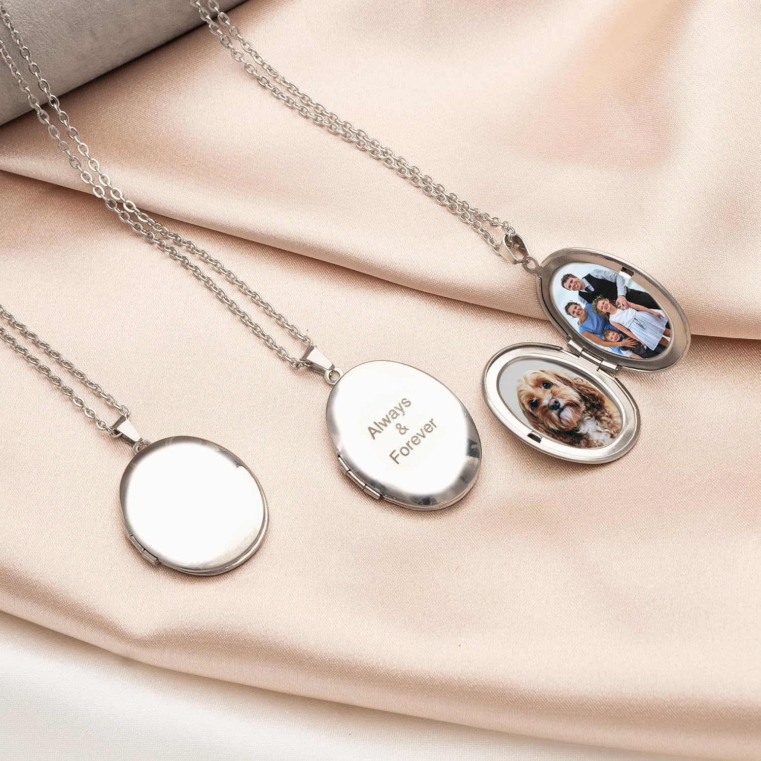 Necklace, Locket Necklace for Women, 18” Chain, Custom Picture Name Necklace, Perlas para Mujer, Photo Inside Personalized with Engraving Pendant, Gift for Her, Ladies Charming Set