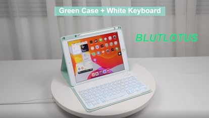 Apple Smart Keyboard (for iPad - 7th Generation and iPad Air