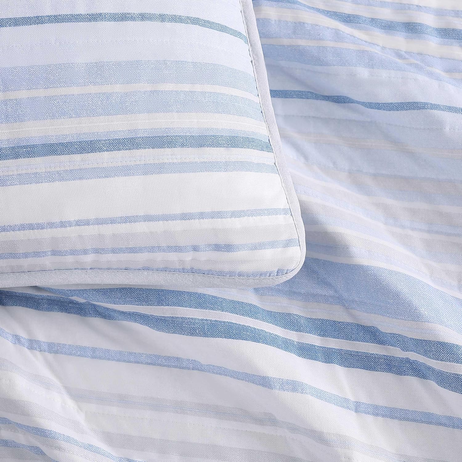 Tommy Hilfiger - Twin Quilt Set, Cotton Textured Bedding with Matching Sham, Medium Weight Bed Set, European Closure, Oeko-TEX Certified (Bold Stripe Blue)