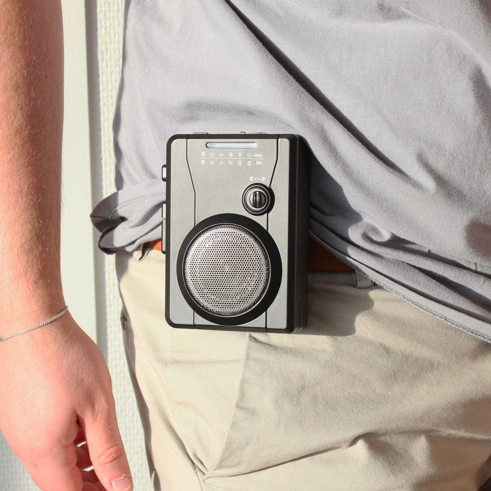 FISHTEC - Kassettenrecording-Radio mit modernen Funktionen, MP3, USB-Anschluss, FM/AM, Sprachaufnahme, integrierter Lautsprecher, ausziehbare Antenne, Audio Musik