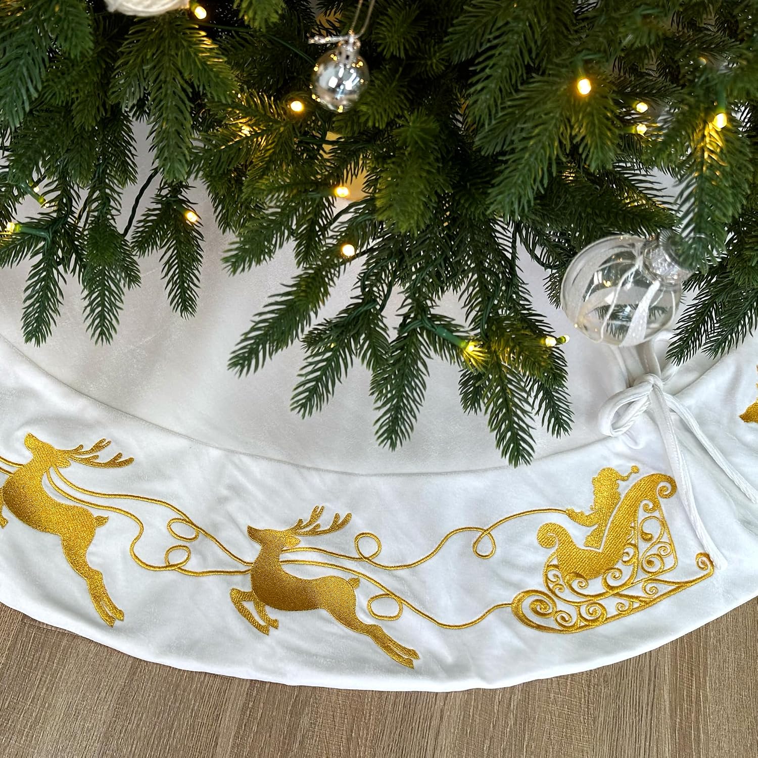 60-Inch Velvet Christmas Tree Skirt with Gold Reindeer and Santa’s Sleigh Embroidery, Lace Tie Closures, Ivory