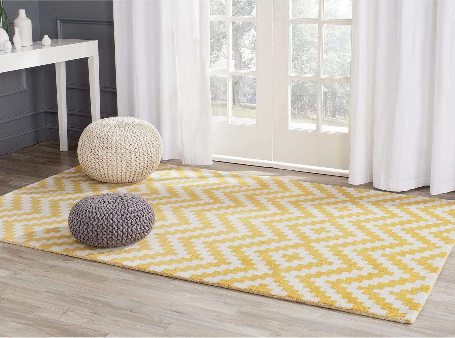 SAFAVIEH Cambridge Collection 2' x 3' Taupe / Gold CAM324X Handmade Geometric Premium Wool Accent Rug