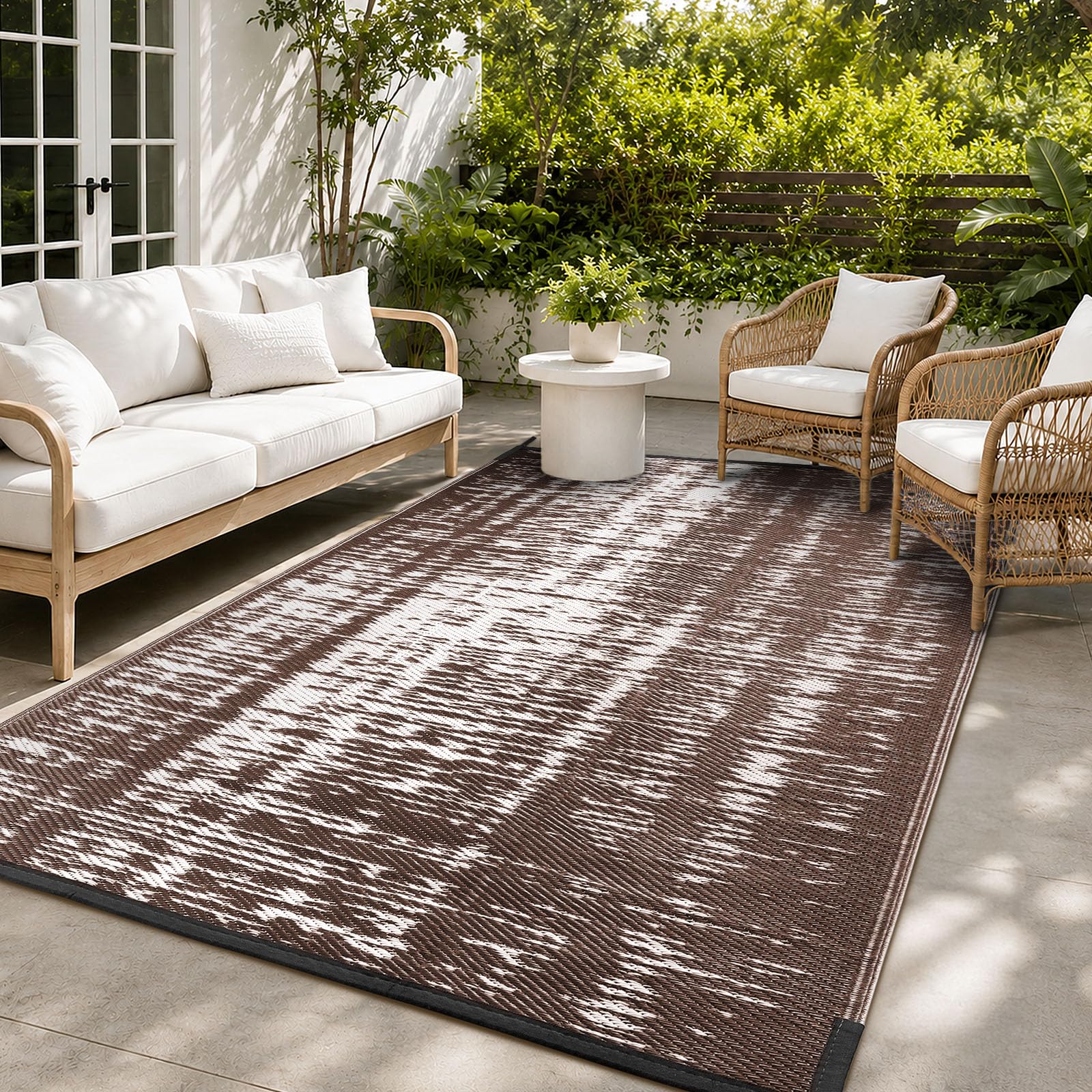 Treeboy Large Outdoor Rug Waterproof Area Rug, UV Resistant Anti-Slip Garden Rugs Lightweight Foldable Easy Clean Plastic Straw Carpet Mat for Camping, Deck, Beach, Backyard, 240 x 300 cm, Coffee