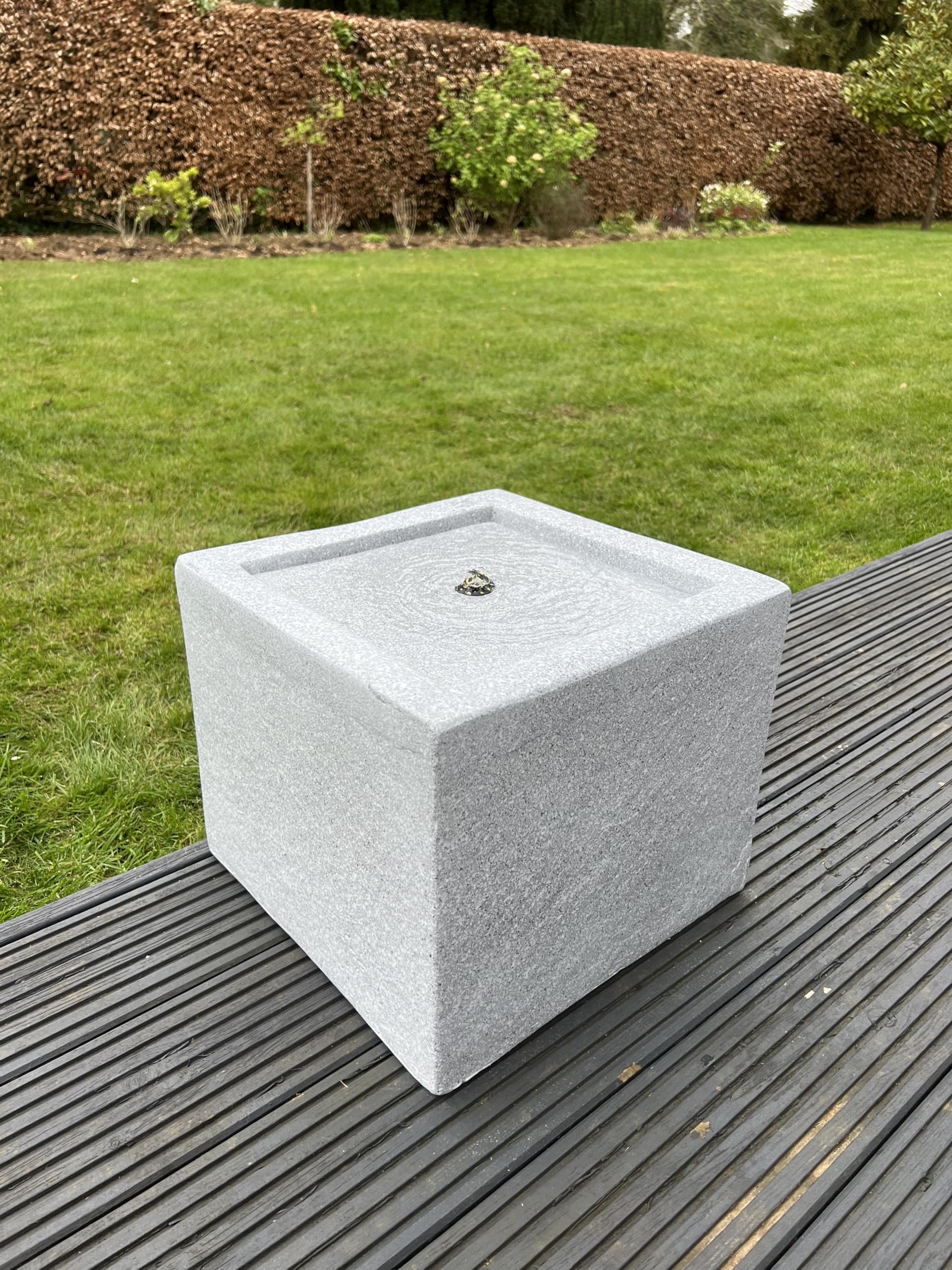 allpondsolutions Square Water Feature with LED Lights in Light Grey, Freestanding, 3m Cable - 37x37x30cm