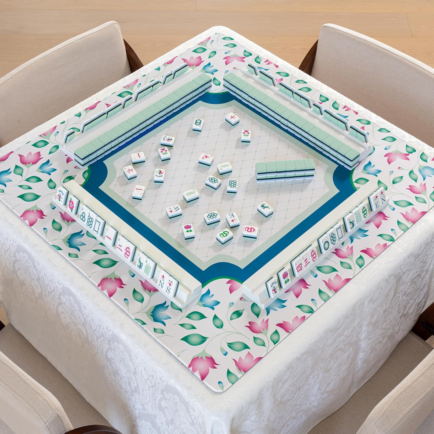Mint Jester Hat Mahjong Tile Set (detail)