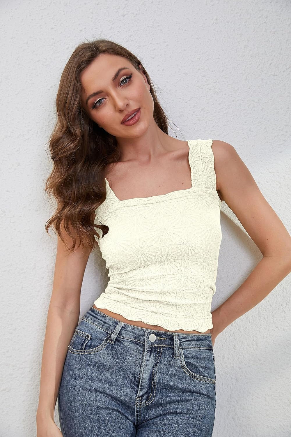 MISSACTIVER Women Square Neck Wide Straps Crop Tank Tops Casual Floral Sleeveless Lettuce Trim Slim Fit Crop Cami Vest Tops - Image 2