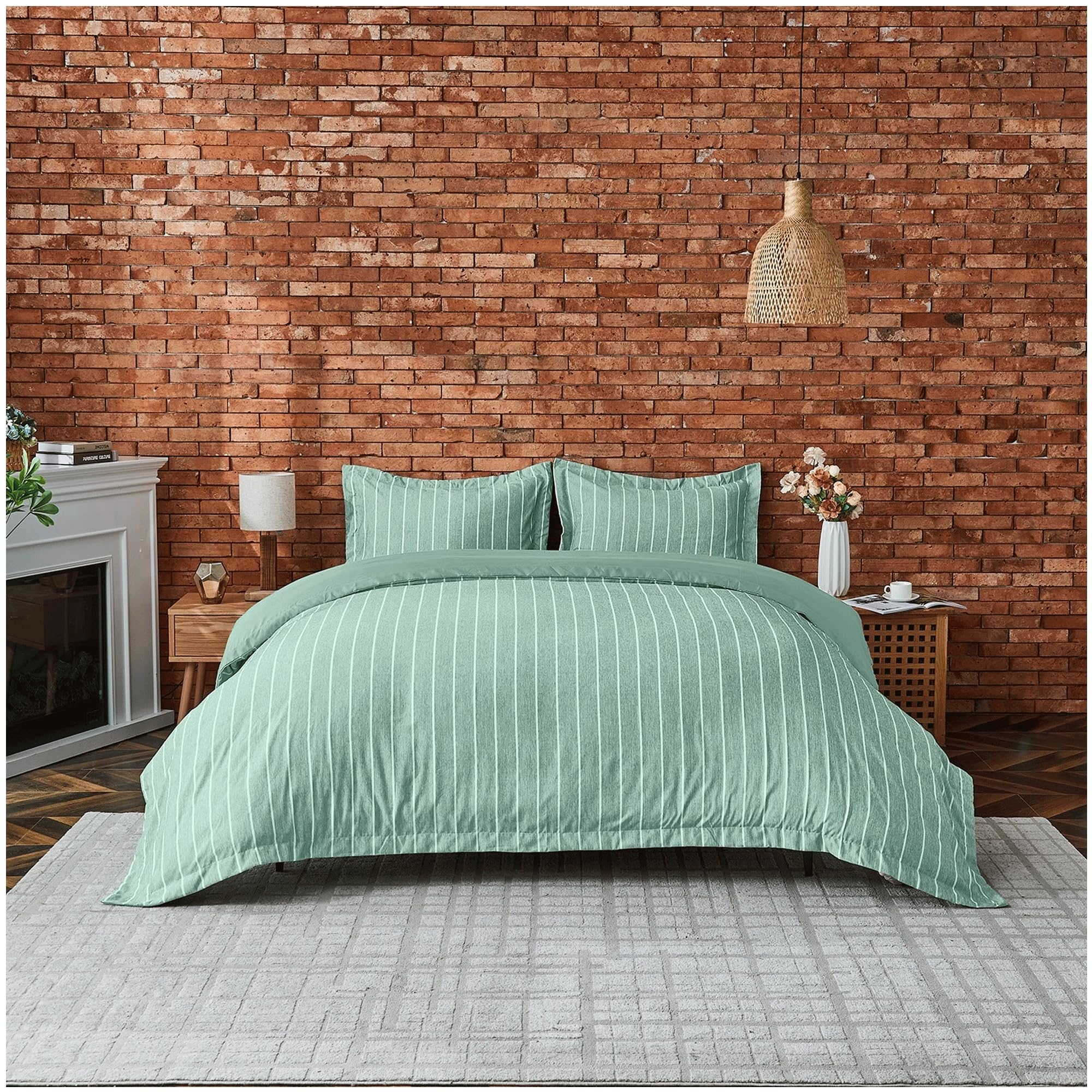 Lions Sage Green Striped Bedding Set - Double Bed Duvet Cover with Matching Pillowcase, Ultra Soft 100% Polyester Microfibre Quilt Covers, 3 Piece Bed Linen Sets, 200x200cm