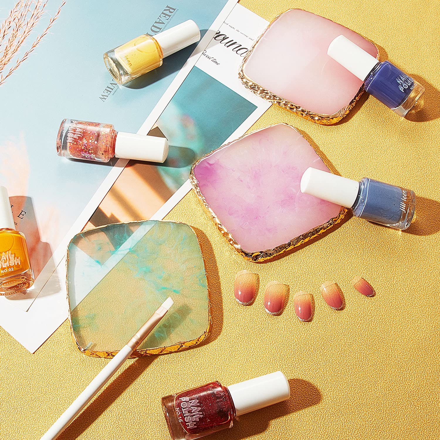 3 Pieces Nail Art Palettes Nail Mixing Palette Polish Color Mixing Plate Golden Edge Resin Nail Holder Nail Art Display Cosmetic Mixing Tools (Square Shape) : Beauty & Personal Care