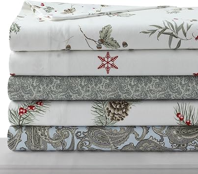 Tribeca Living 100% Cotton King Pillowcase Set, Ultra-Soft Portuguese Flannel Bedding, Envelope Closure, 170-GSM Cozy Flannel, Two Pillowcases, Pine Cones and Berries Printed