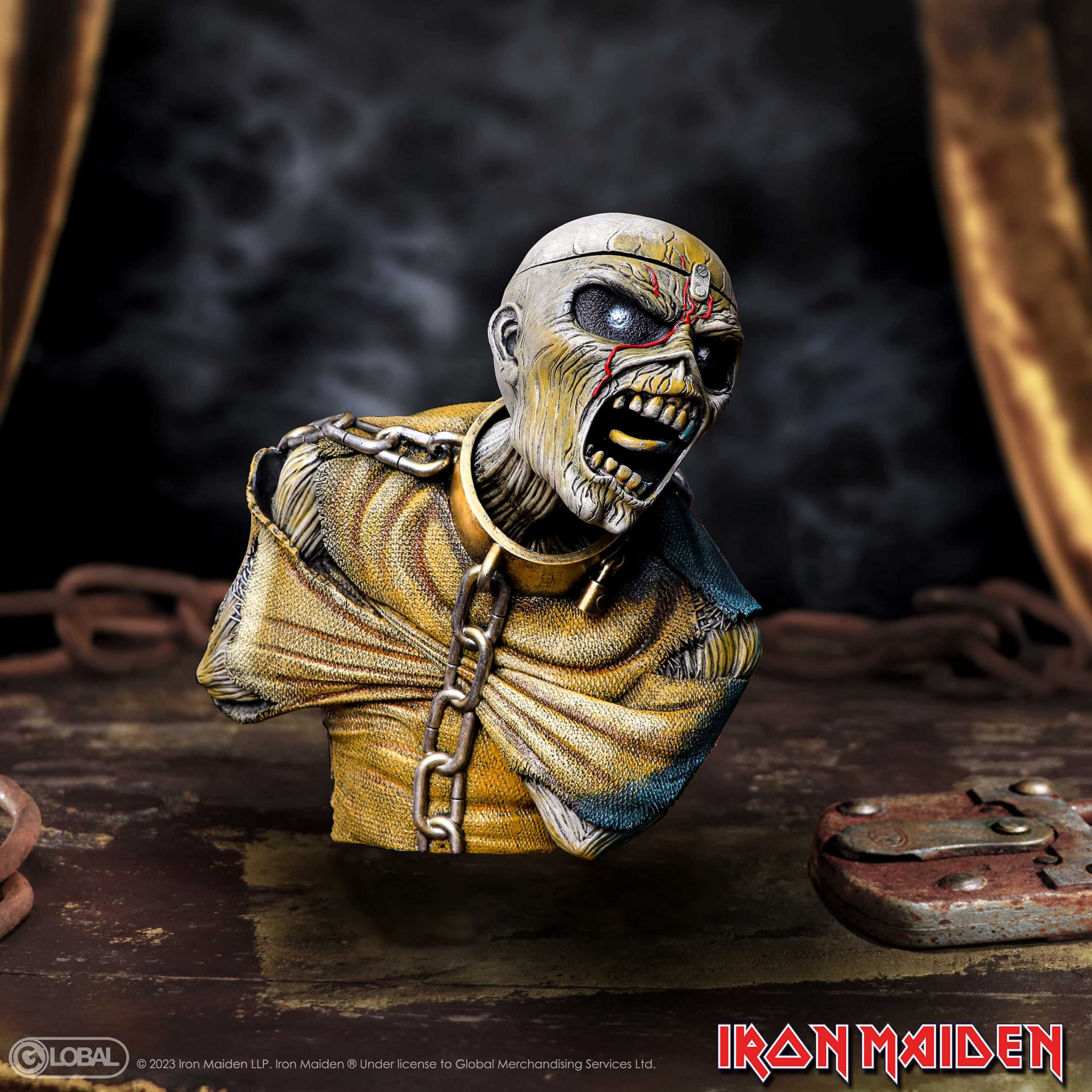 アイアンメイデン エディ　フィギュア　Nemesis Now Amazon.com: Nemesis Now Iron Maiden Piece of Mind Bust Box