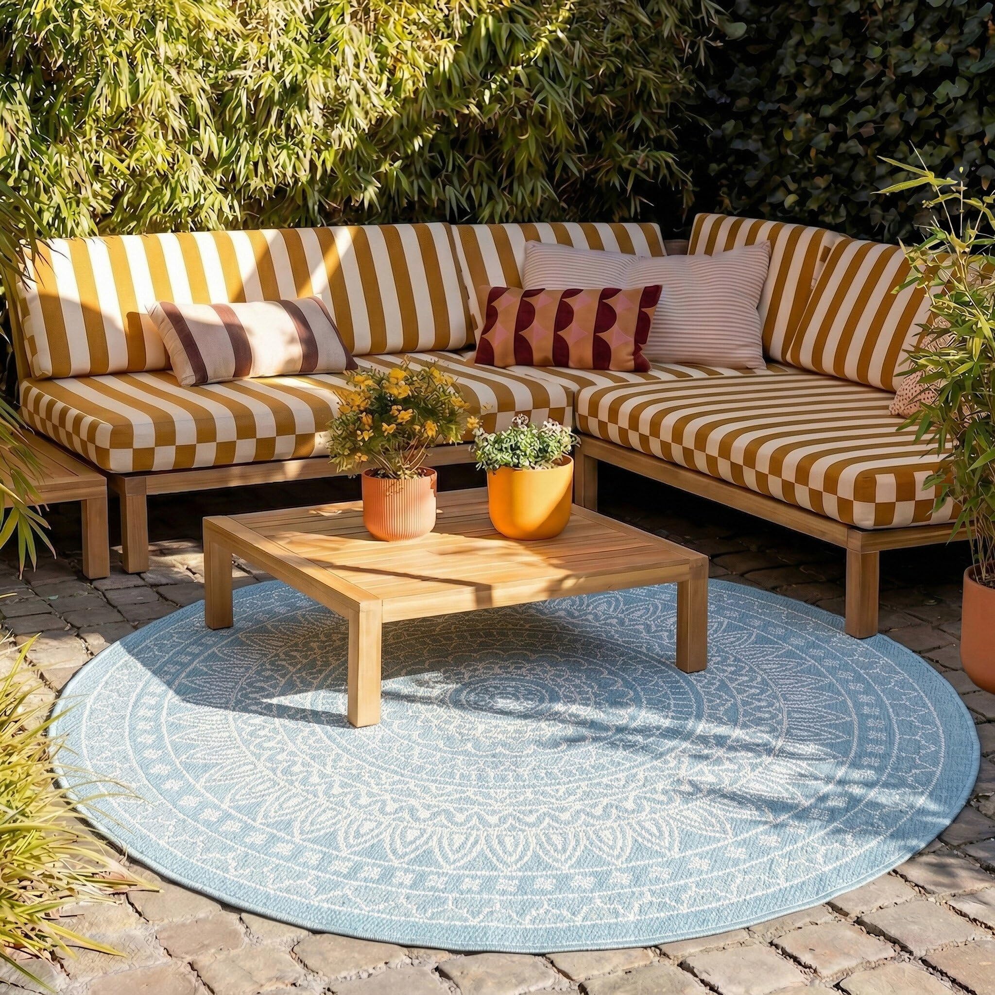 FRAAI | Home & Living In- & Outdoor Teppich Rund - Summer Azteca Hellblau - Wetterfest - Polypropylen - Ø 180 cm - Balkon, Garten/Terrasse - Terrasse Teppich - Outdoor Rug