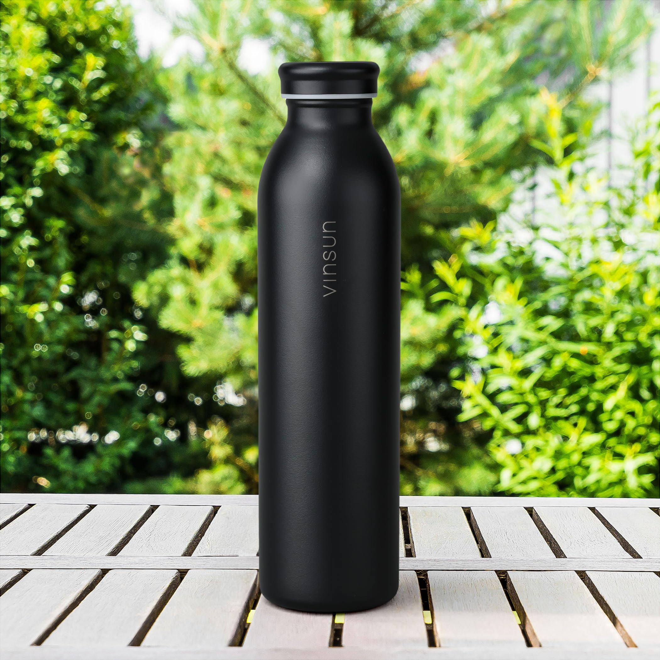 Vinsun Gourde Isotherme 750ml, Gourde Inox avec Paille - 3 Couvercles - Anti -Fuite, sans BPA, Reutilisable - Bouteille Isotherme pour Sport, Voyage, École, Université