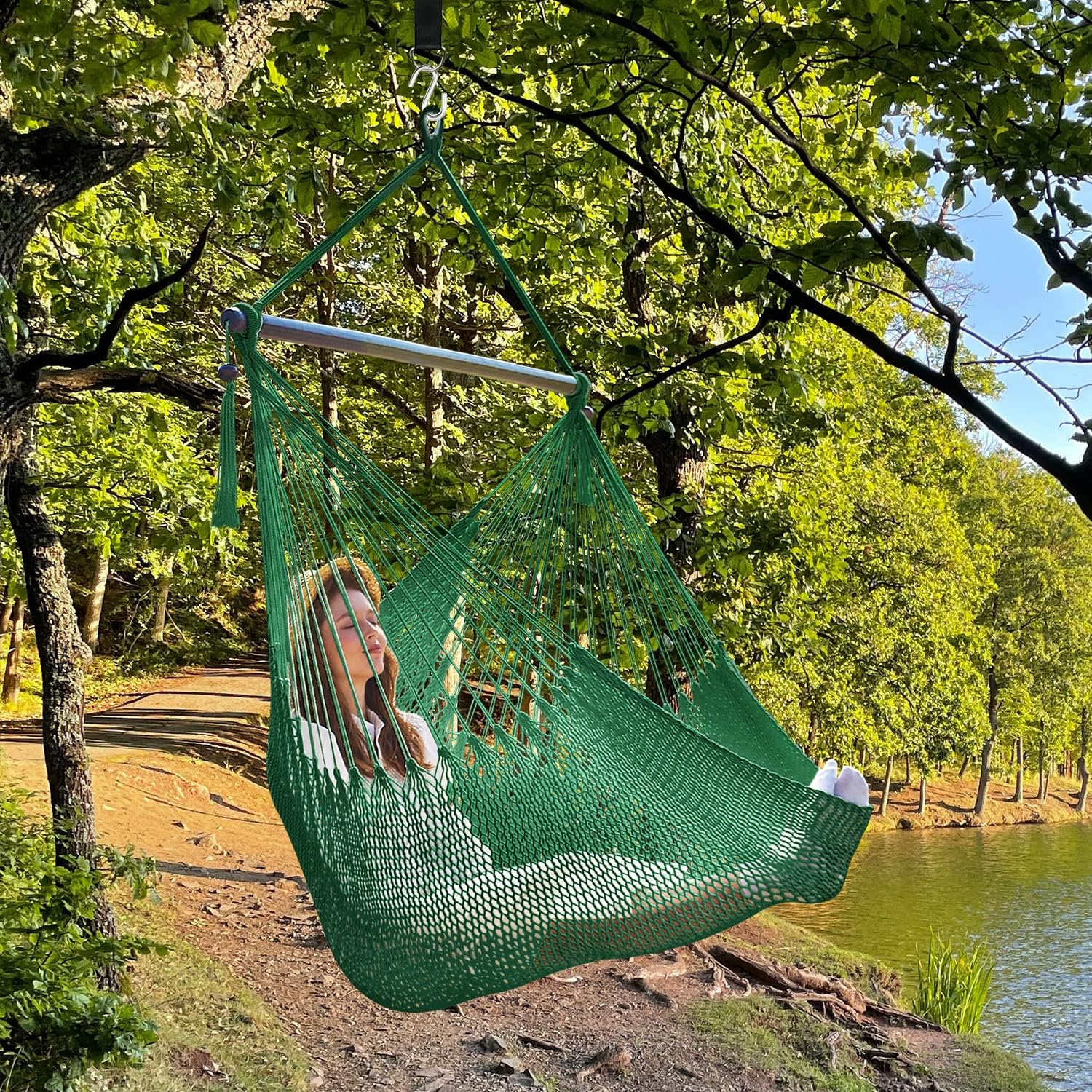 Caribbean Hammock Chair with 2 Hanging S Hooks, Indoor Outdoor Hammock Swing Chair with Hardwood Spreader Bar and Hanging Hardwear Kits