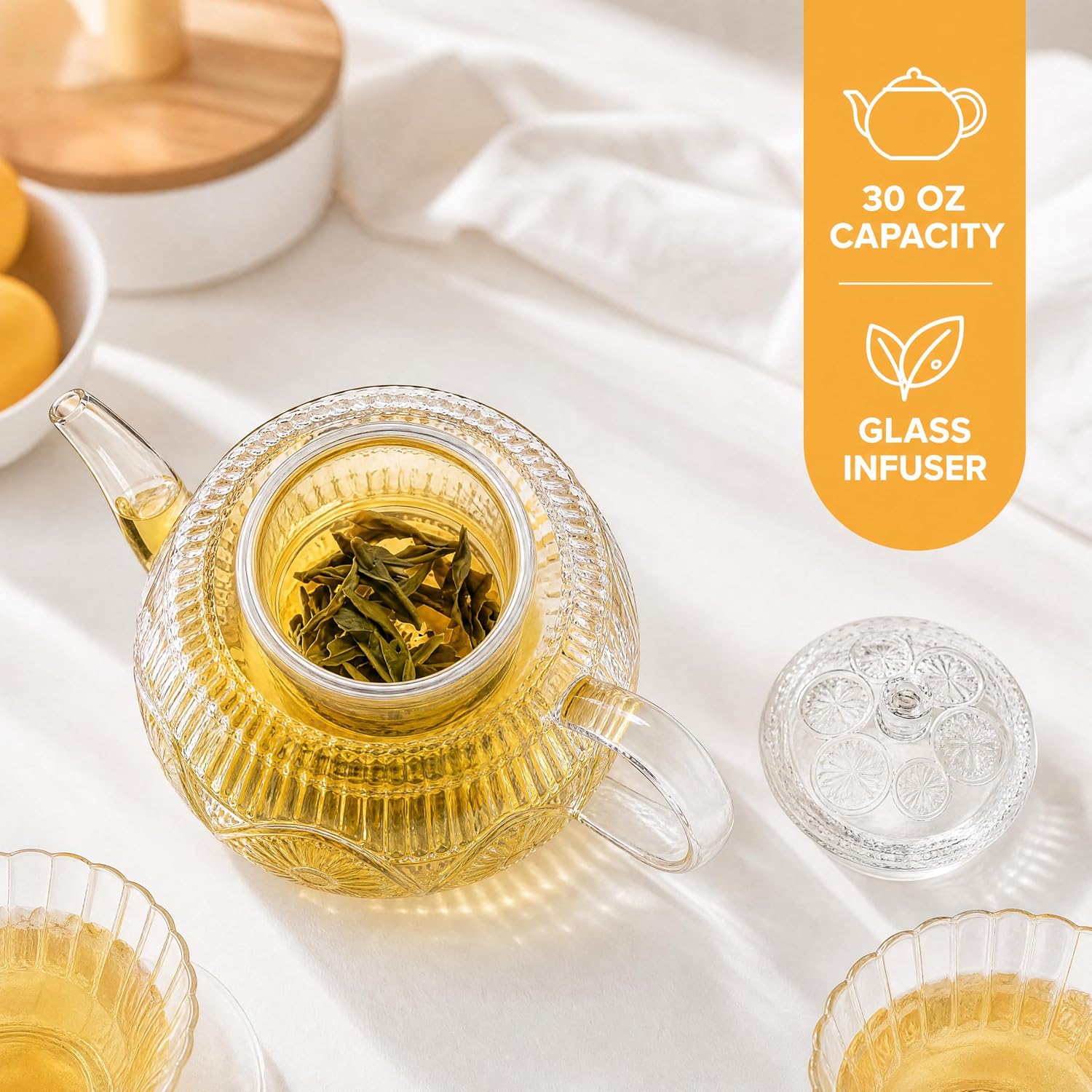 Pumtus Glass Teapot with Removable Infuser, 900 ML/30 OZ Vintage Clear Stovetop Safe Tea Kettle, Embossed Floral Borosilicate Glass Water Pot, Delicate Tea Maker Gift for Blooming Loose Leaf Tea