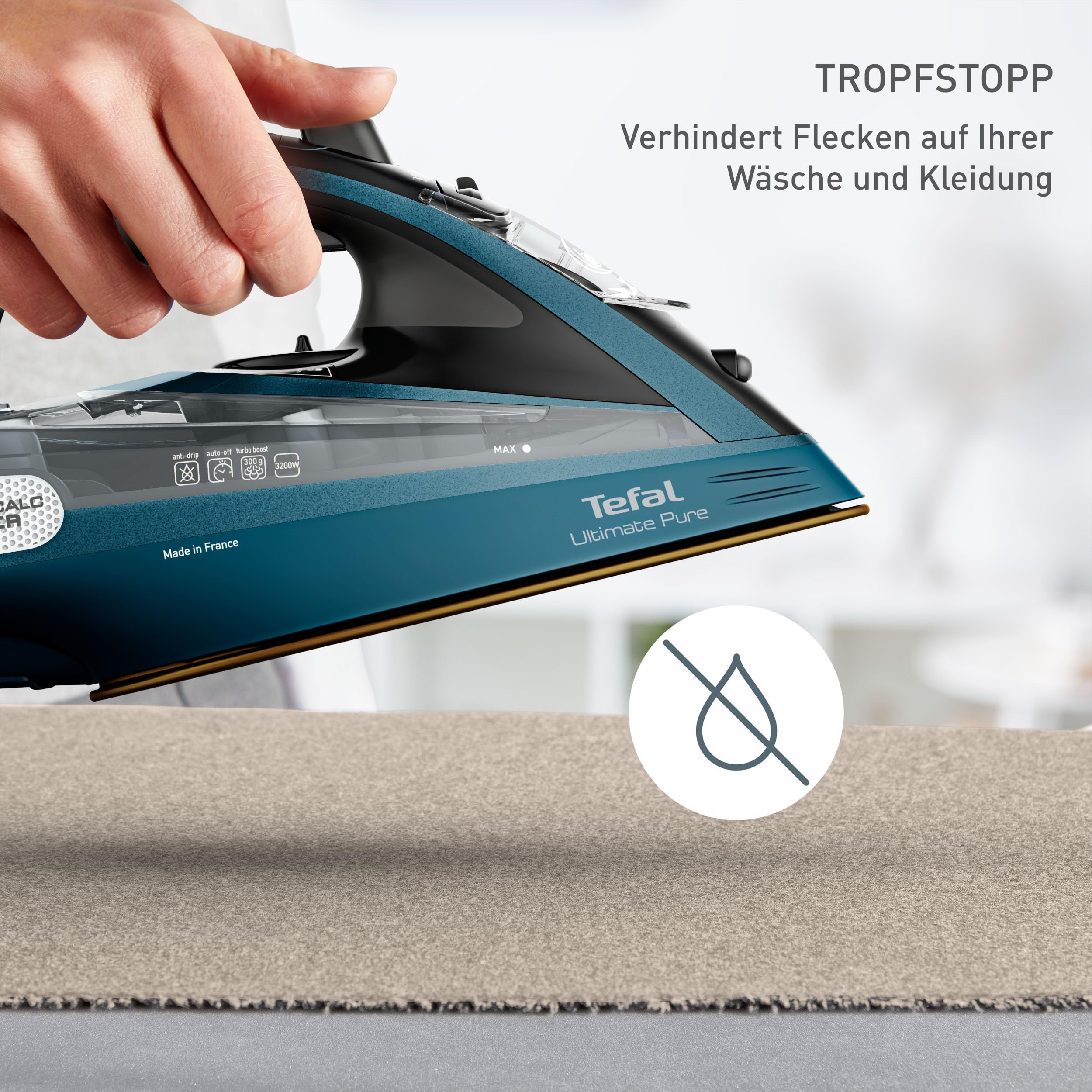 Tefal Ultimate Pure Dampfbügeleisen, 3200 Watt, kraftvoller Dampf, 300 g/Min. extra Dampfstoß, AutoClean Bügelsohle, Micro Calc, Abschaltautomatik, Tropfstopp, Schwarz/Blau, FV9851E0