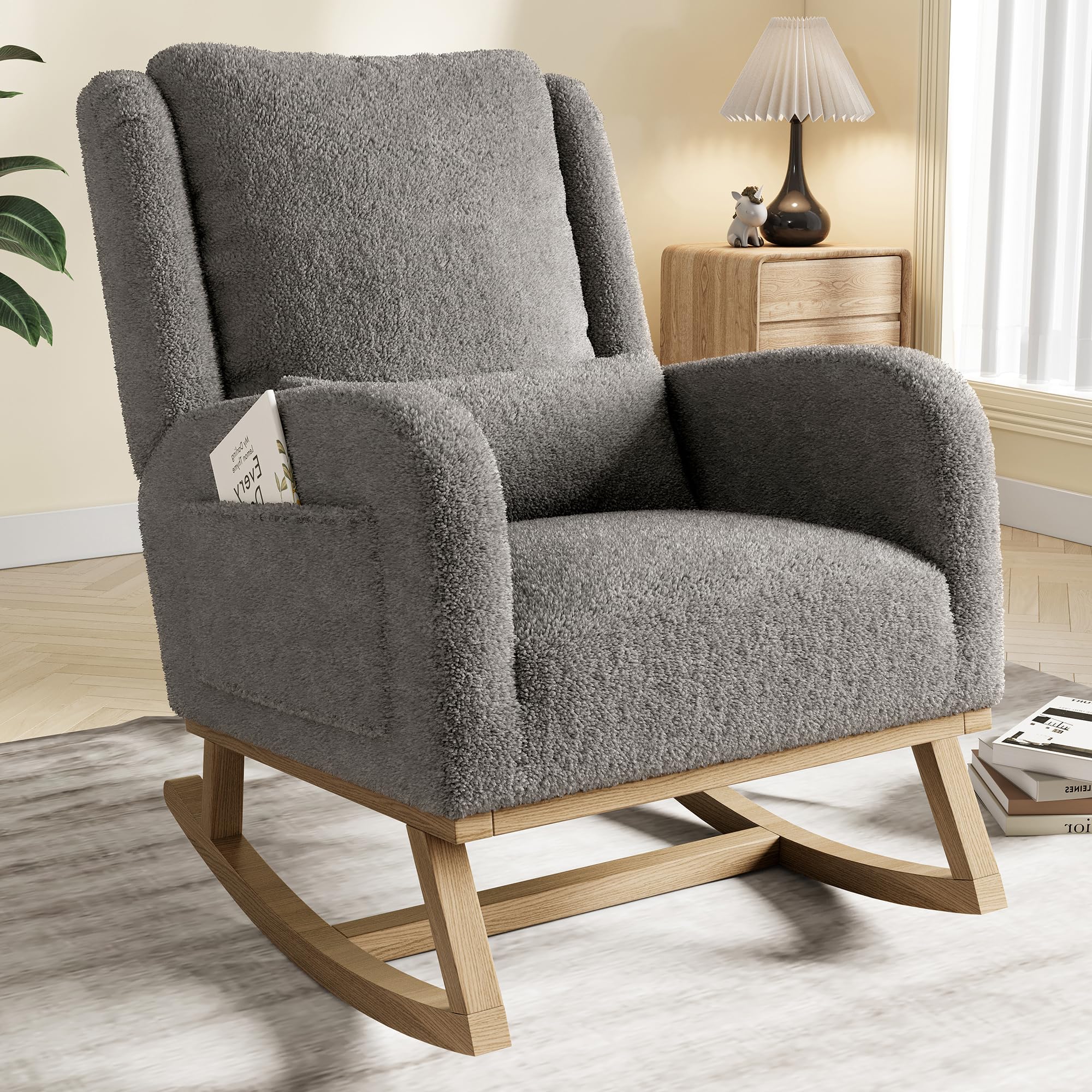 Silla Mecedora, Sillas Mecedoras de Salón, Silla de Lectura con Bolsillos de Almacenamiento en Ambos Lados, Silla Mecedora con Patas de Madera Maciza, 96x94x70cm, Terciopelo Teddy, Gris