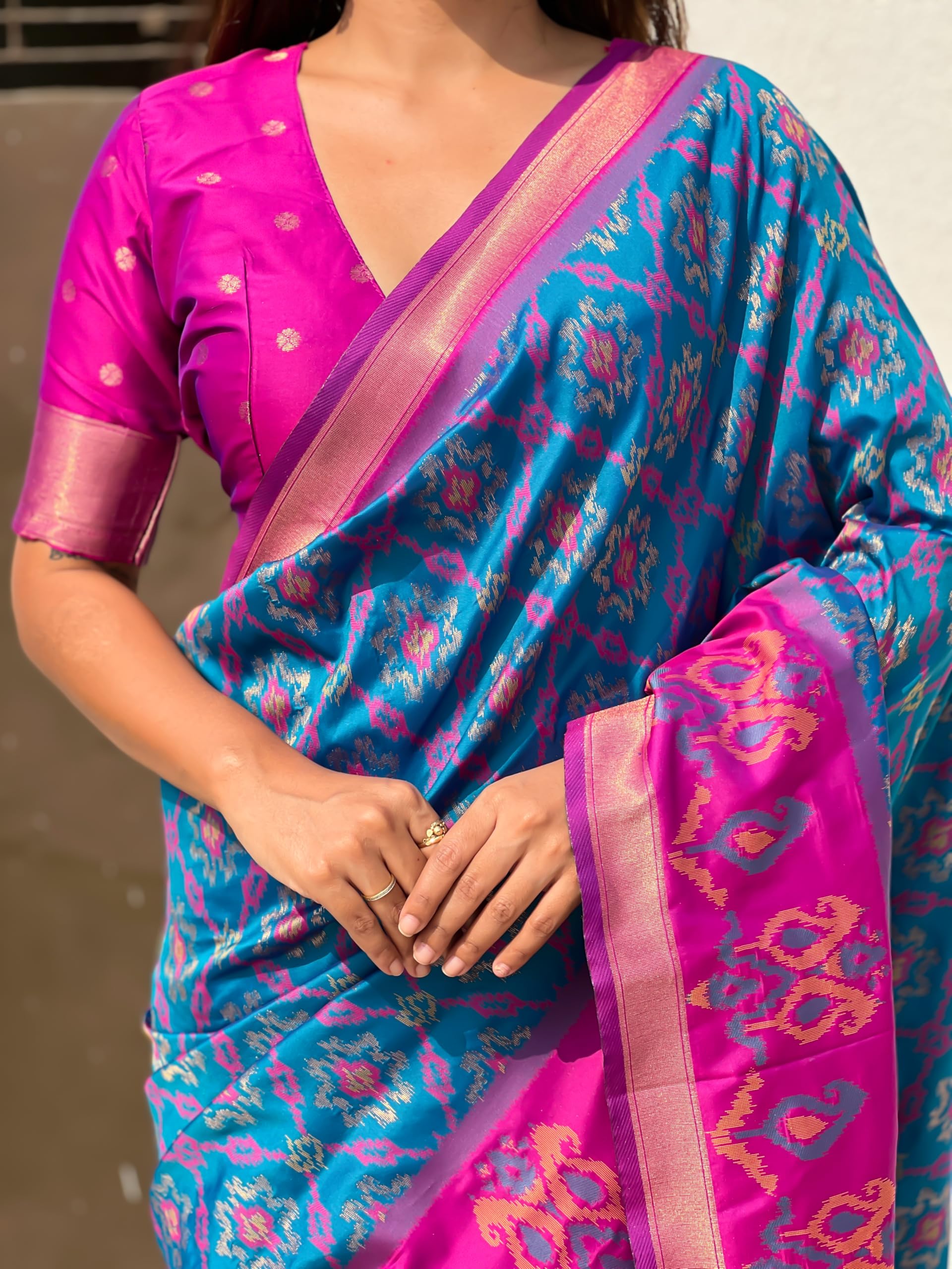 SGF11 Women's Kanjivaram Patola Soft Pure Silk Sarees With Unstitched Blouse Piece product image 4
