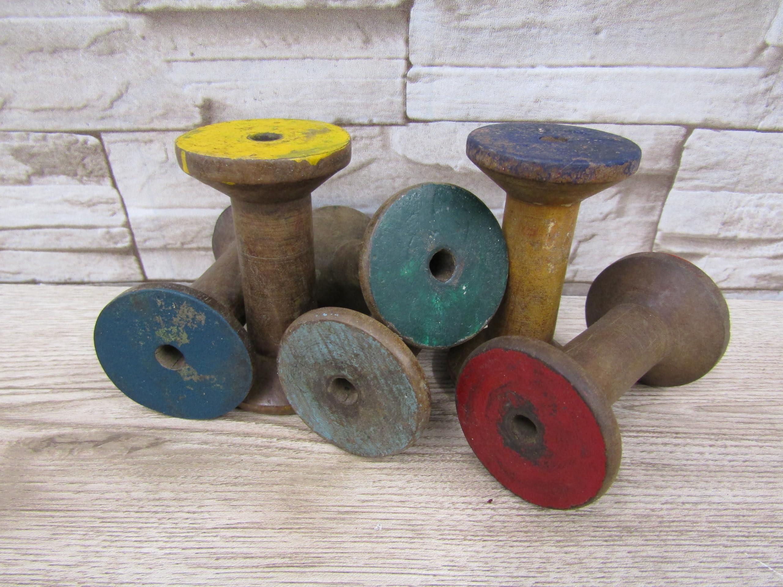Lot of 6 Antique Wood Wooden Small Textile Bobbins Spindles Spools Colored Ends