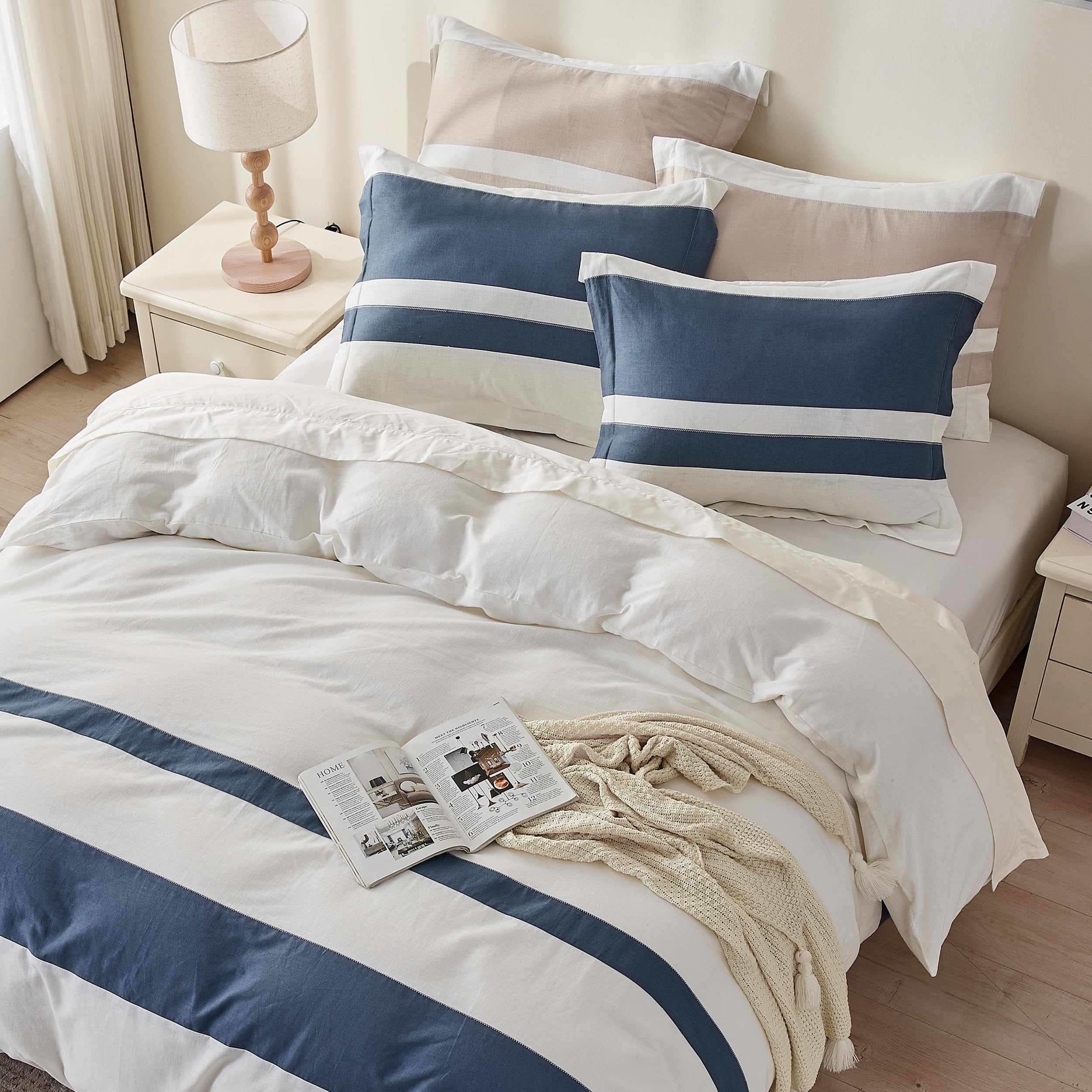 Simple&Opulence Set copripiumino in lino francese, 223,5 x 233,7 cm, 3 pezzi (1 copripiumino e 2 federe), in misto cotone naturale e lino, morbido e traspirante, con strisce (queen size, bianco e blu