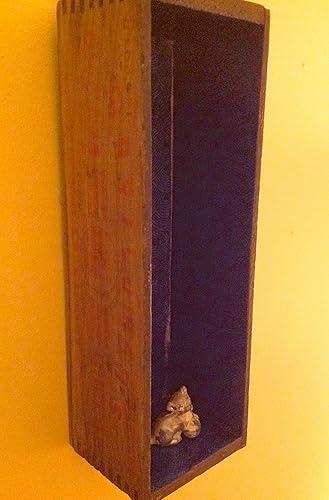 Miniatura 2 de Upcycled Display Box From Distressed Tongue-and-Groove Antique Cream Cheese Box