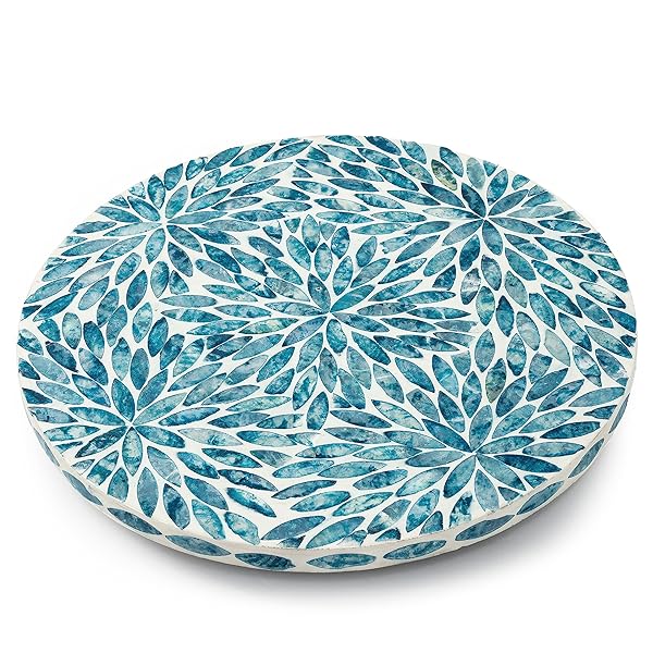 Chic Round Dining Table Decor Ideas That Work 25 Mother of Pearl Rotating Server