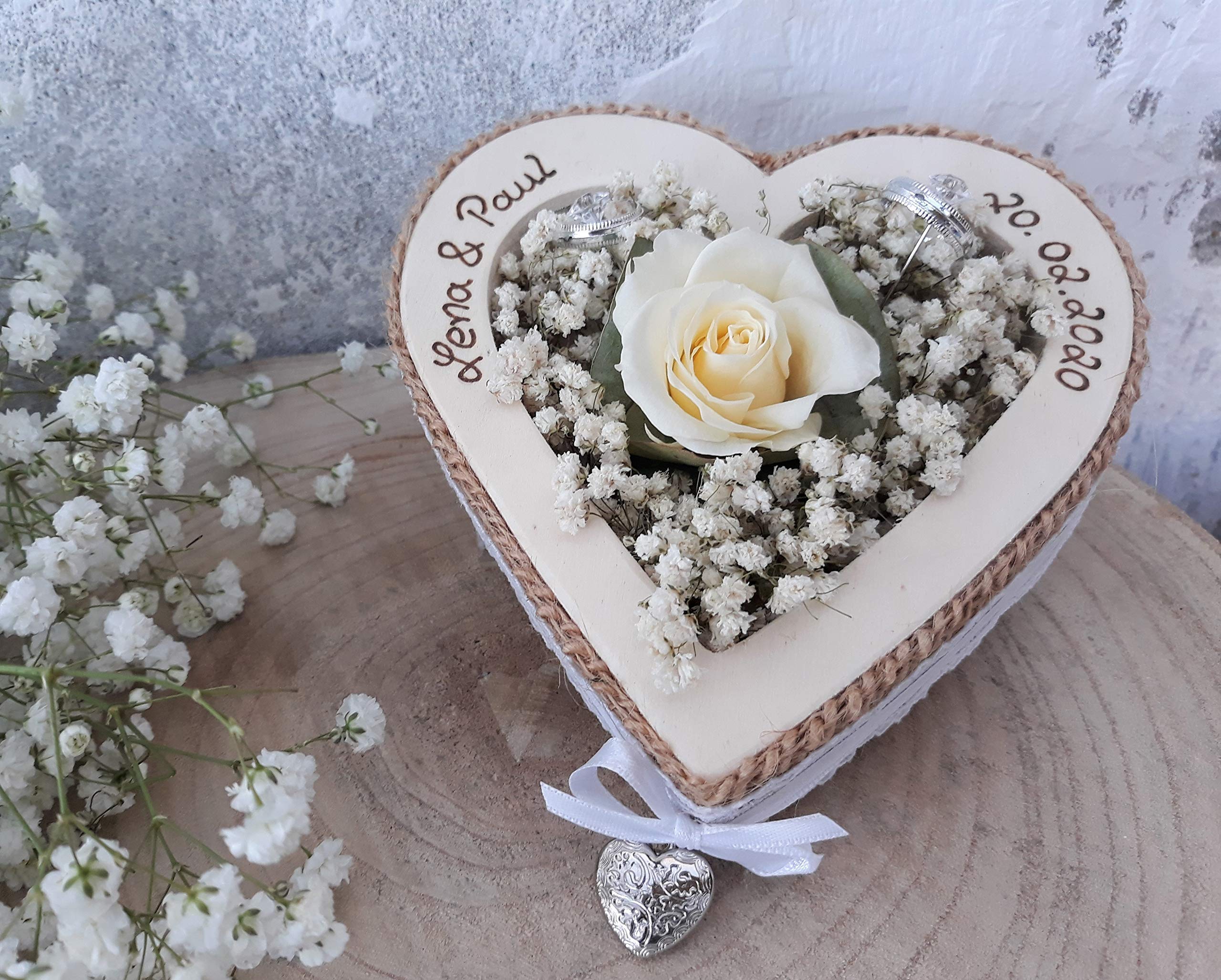 Hochzeit Ringkissen Ringhalter Herz Rose Loveliness creme für Eheringe mit Namen
