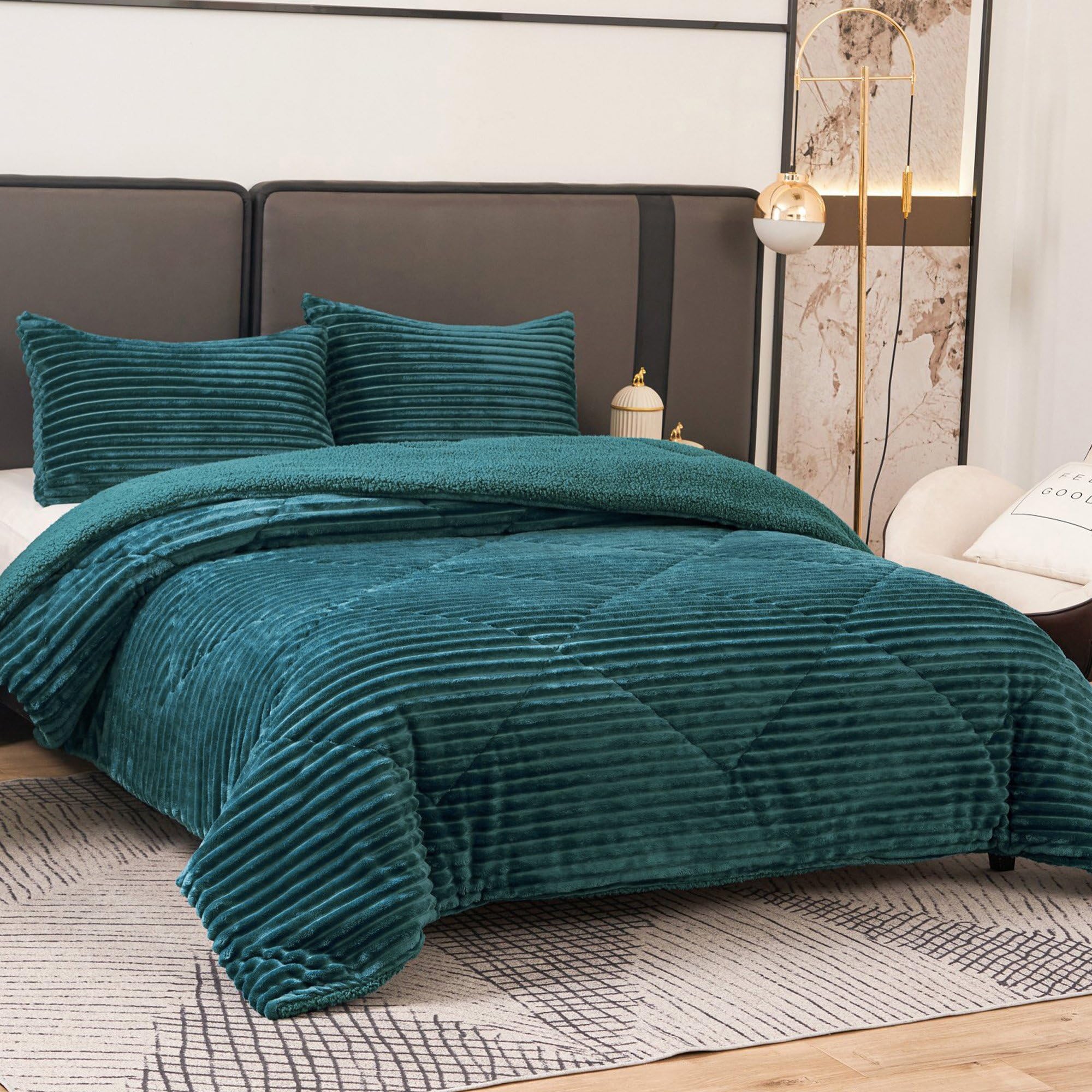MANEMI- Edredon Borrego 220 x 240 cm - Edredón Nódico Invierno Cálido y Suave con Relleno de Micro Fibra Poliéster, Edredón Reversible Poliéster y Sherpa