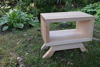 La Joutel! Table de chevet pour enfant
