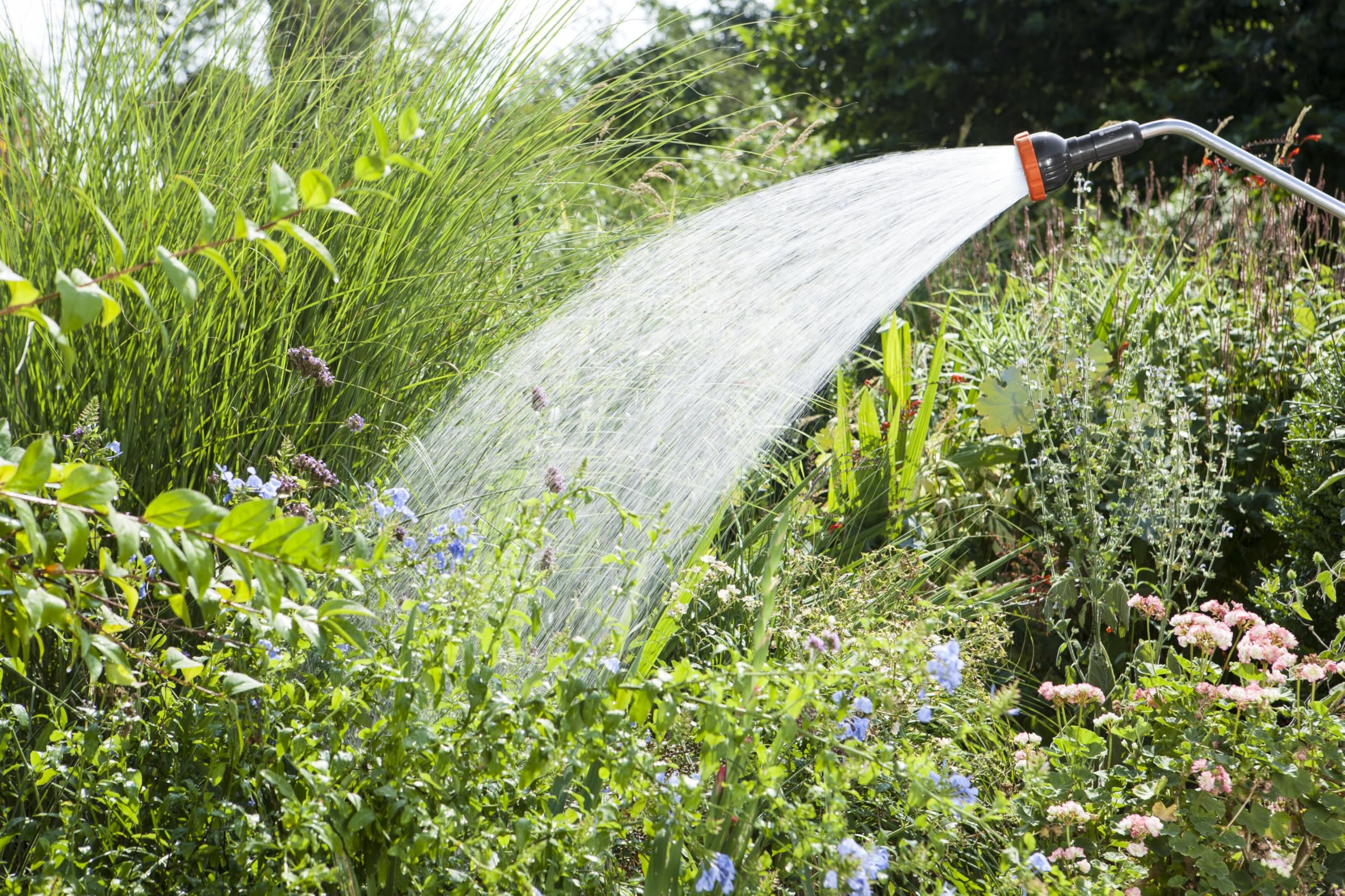 Gardena Lancia a doccia con prolunga Profi-System: Lancia a doccia con prolunga per una maggiore portata d'acqua, lunghezza 92 cm (2849-20)