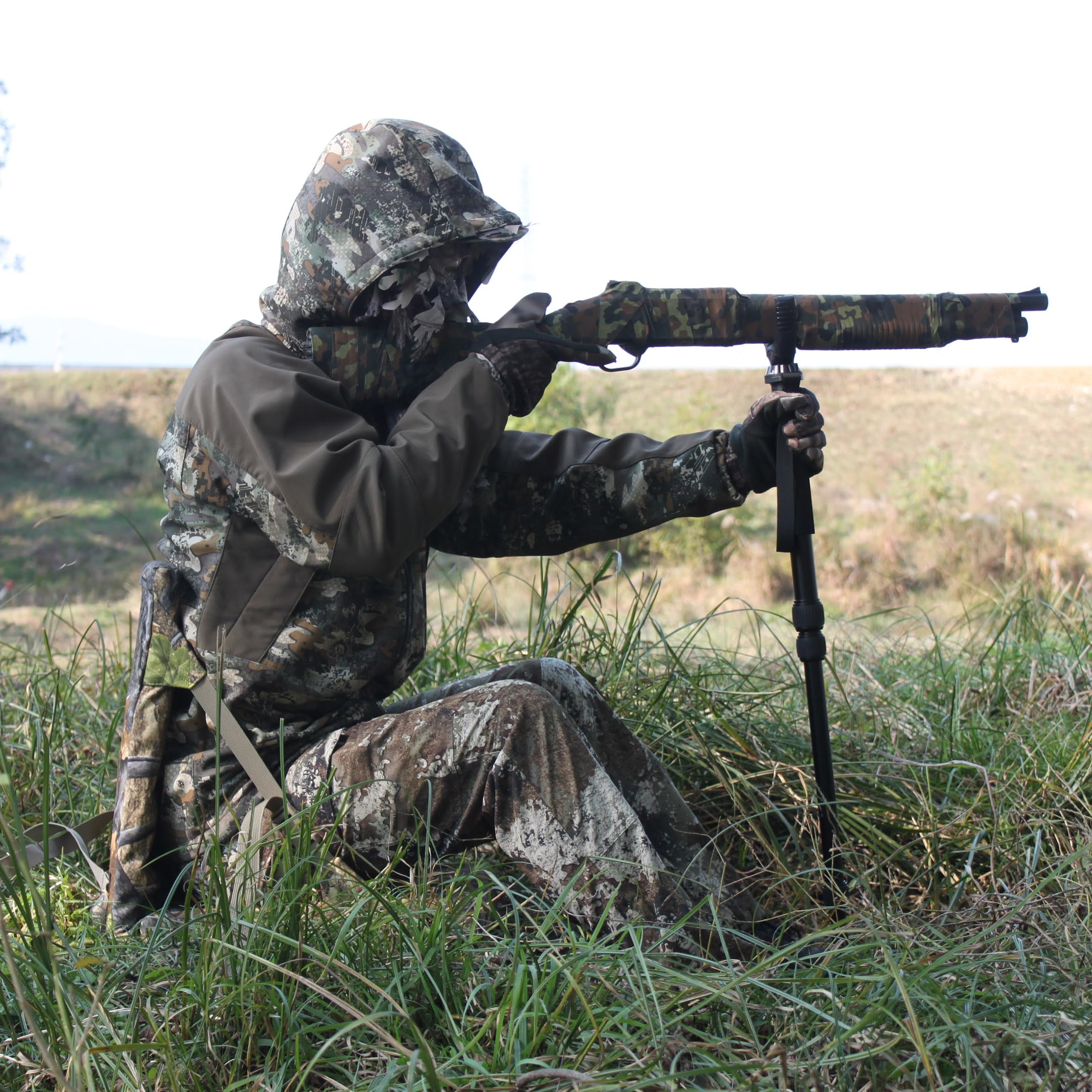 AUSCAMOTEK Sitzkissen mit Rückenlehne, Tarnmuster, für Jagd, Stadion, 5 cm dick, wasserabweisend, leises Material für Truthahn, Jagd, Angeln, Camping und Outdoor-Aktivitäten (Frühlingswaldmuster)