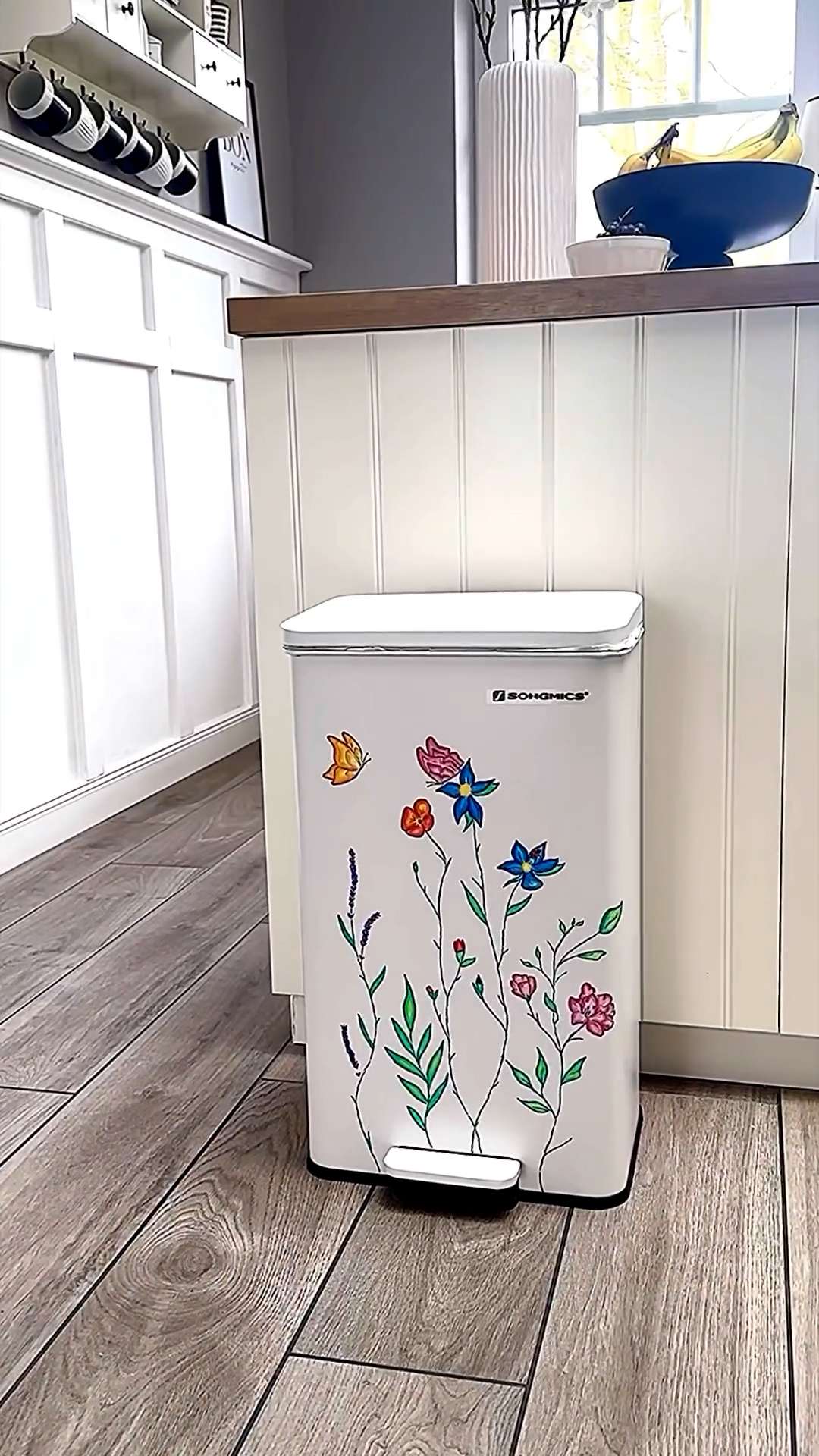 Songmics Poubelle Cuisine, 3 x 18L, Poubelle de Tri, 3 Compartiments, Déchets, Compost, Couvercles à Fermeture en Douceur, Pédales, Seaux Intérieurs, Acier, Bl dès 109,99 € - sur