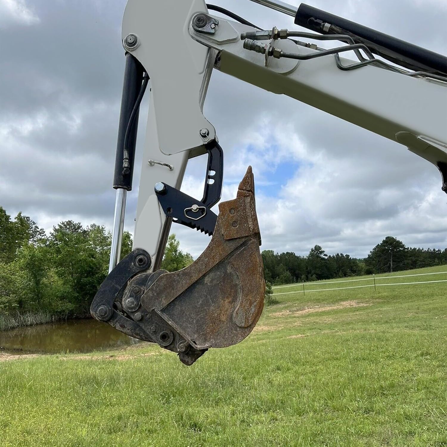 ECOTRIC Universal Backhoe Thumb Excavator Attachment Fit for 3.25" Boom Width Compatible with Kubota Woods Mahindra Deere JD Claw Tractor Black Powder Coated Steel Bolt On Durable Heavy Duty