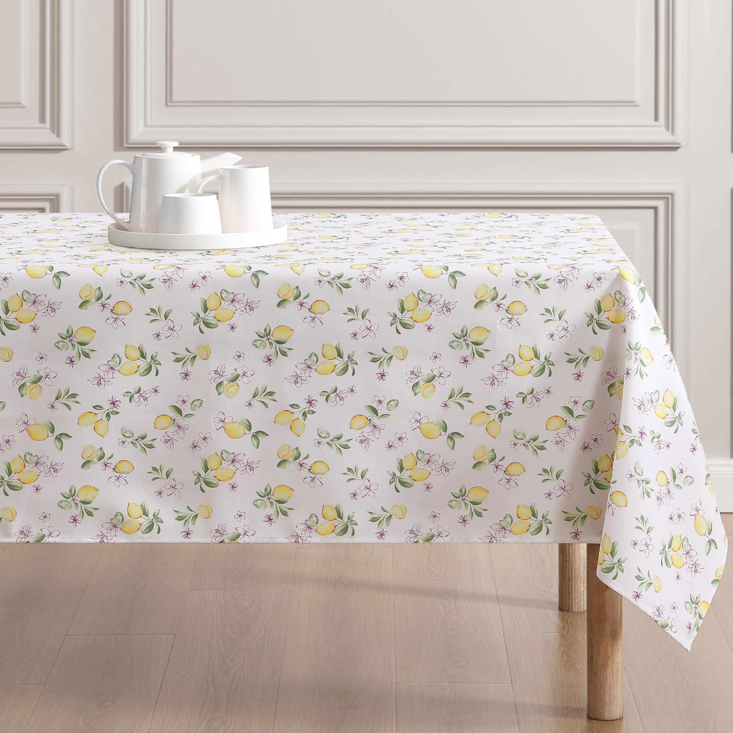 Amazon｜Laura Ashley 装飾用テーブルクロス しわや汚れ防止 こぼれ