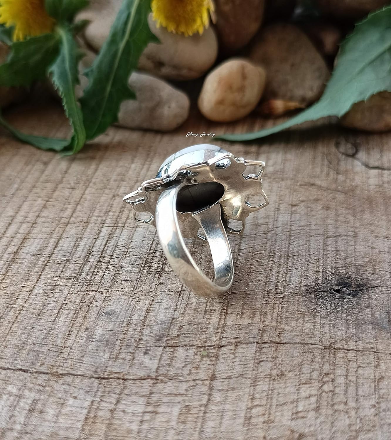 White Howlite Ring, Sterling Silver Ring, Antique Ring, Oval Shape Ring, Boho Style, Turquoise Howlite Ring, Promise Ring, Buffalo Ring, Bridesmaids Gift, Healing Crystal, Gypsy Ring, Vintage Style