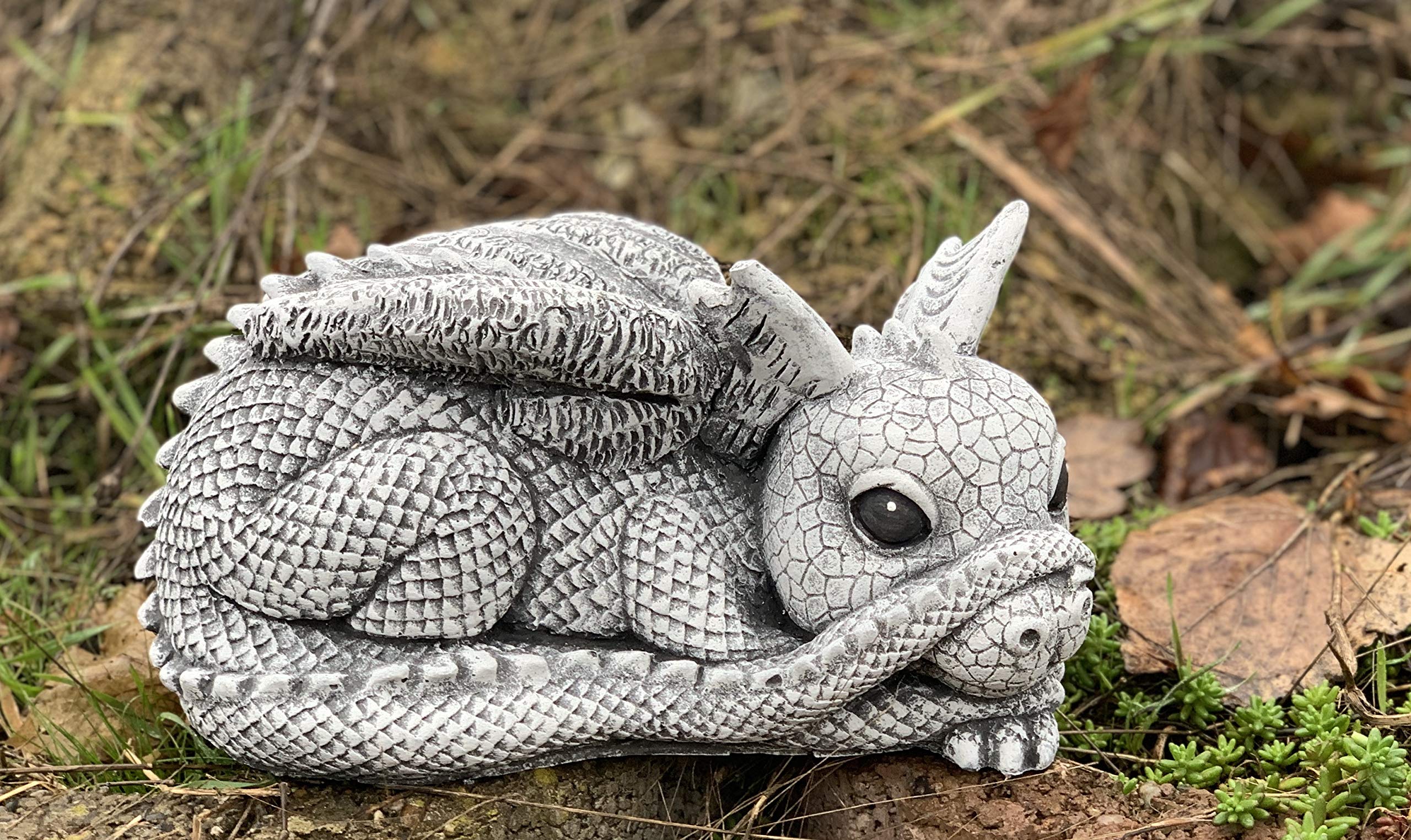 stoneandstyle Steinfigur Drache Gonzo frostfest wetterfest Gartenfigur