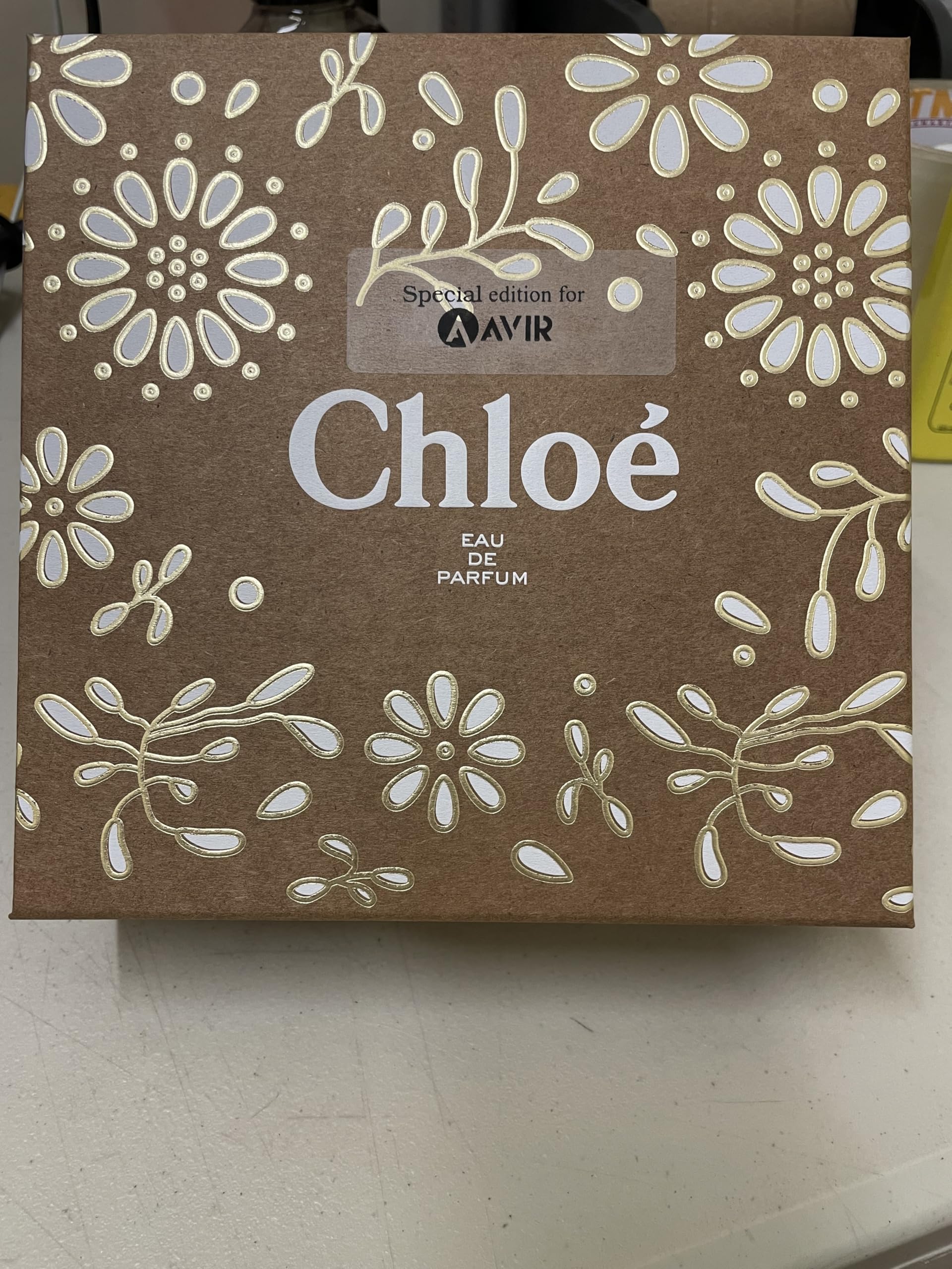 Avir Chlo..e Eau de Parfum Spray For Women 2 pic Gift Set 1.7 Oz Edp Spray + 10ml Edp Travel Spray + Makeup Remover Wipe - Alcohol Free Face & Eye Makeup Remover $170 Value