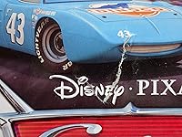 Vista 2 de Disney/Pixar Cars Piston Cup 2012 Series Die-Cast The King (#8/18) Escala 1:55