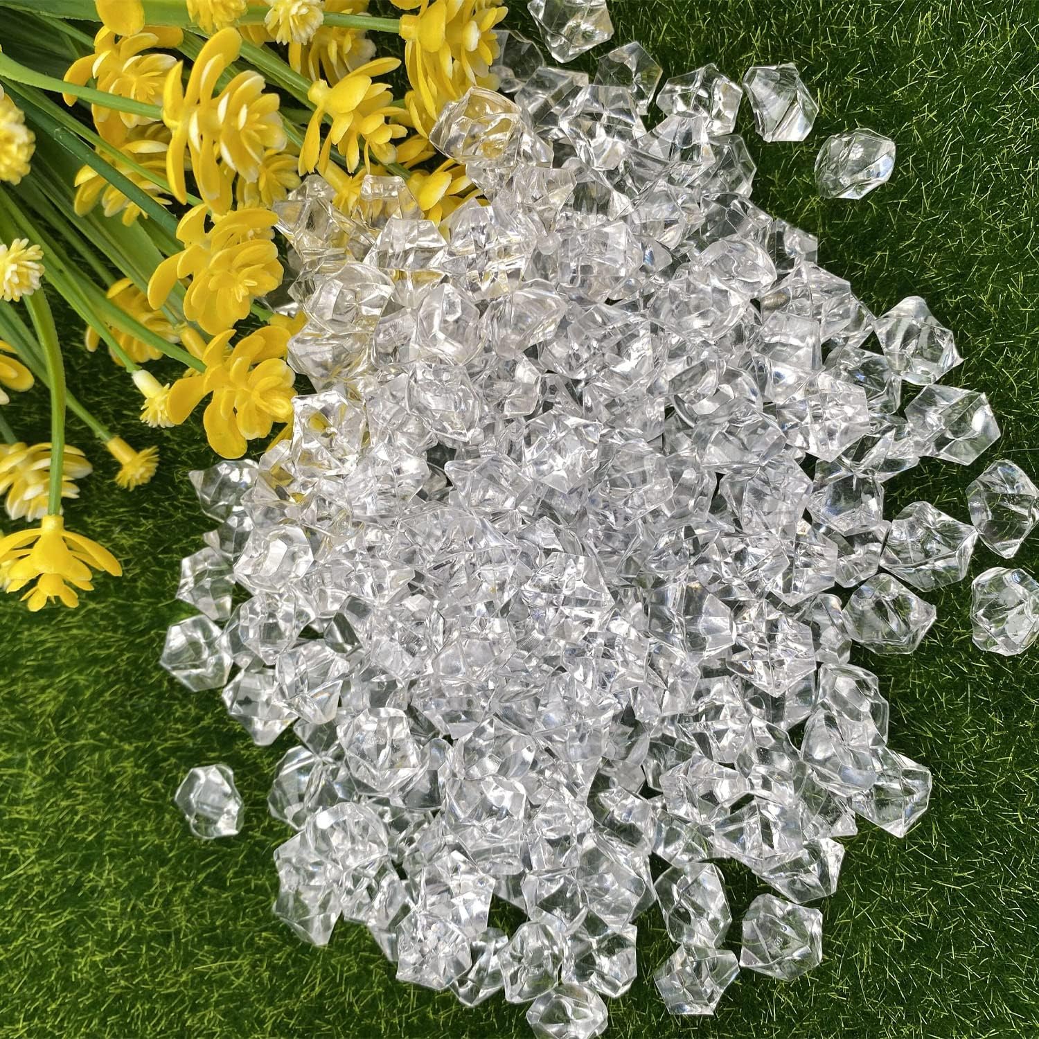 Cayway Fake Ice Crystal Rocks Fakes Ice Cubes, 14mm Doll House Ice Cubes for Dollhouse Cups Sprinkle Decorations, Clear Plastic Ice Cubes for Dollhouse Kitchen Food Accessories